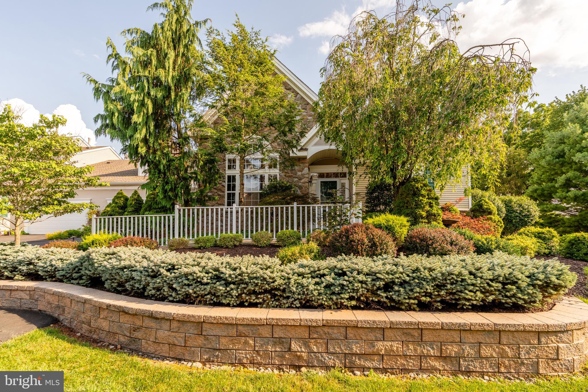 FOUR SEASONS AT SV - Residential