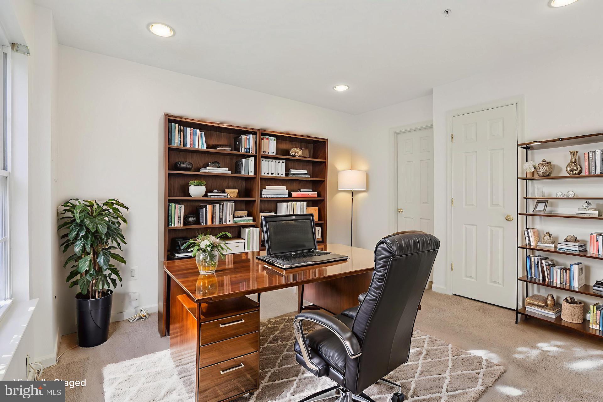 8046 PENNINGTON DRIVE