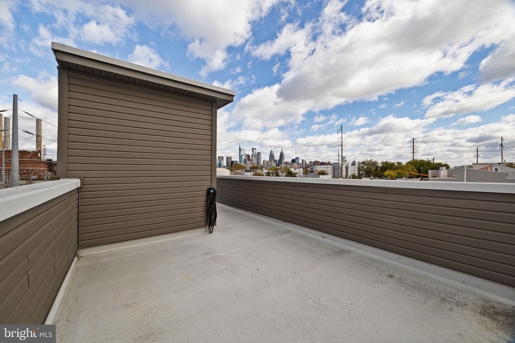 POINT BREEZE - Residential