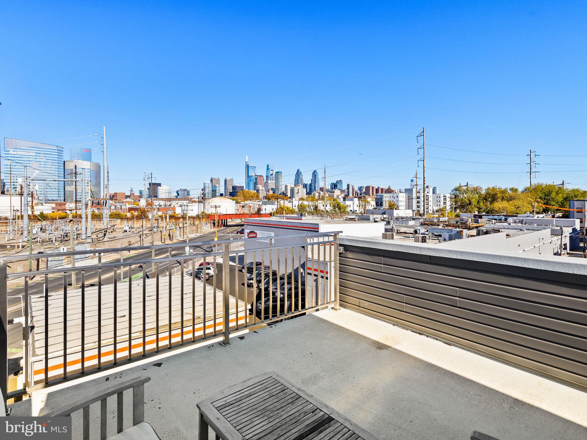 POINT BREEZE - Residential