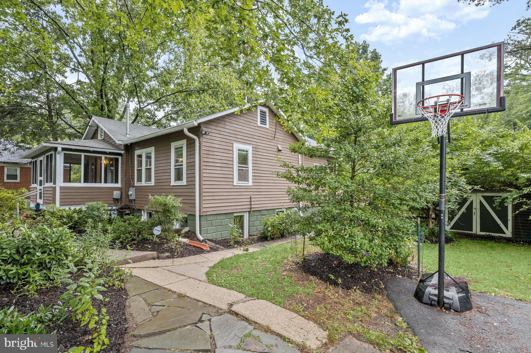 TAKOMA PARK - Residential