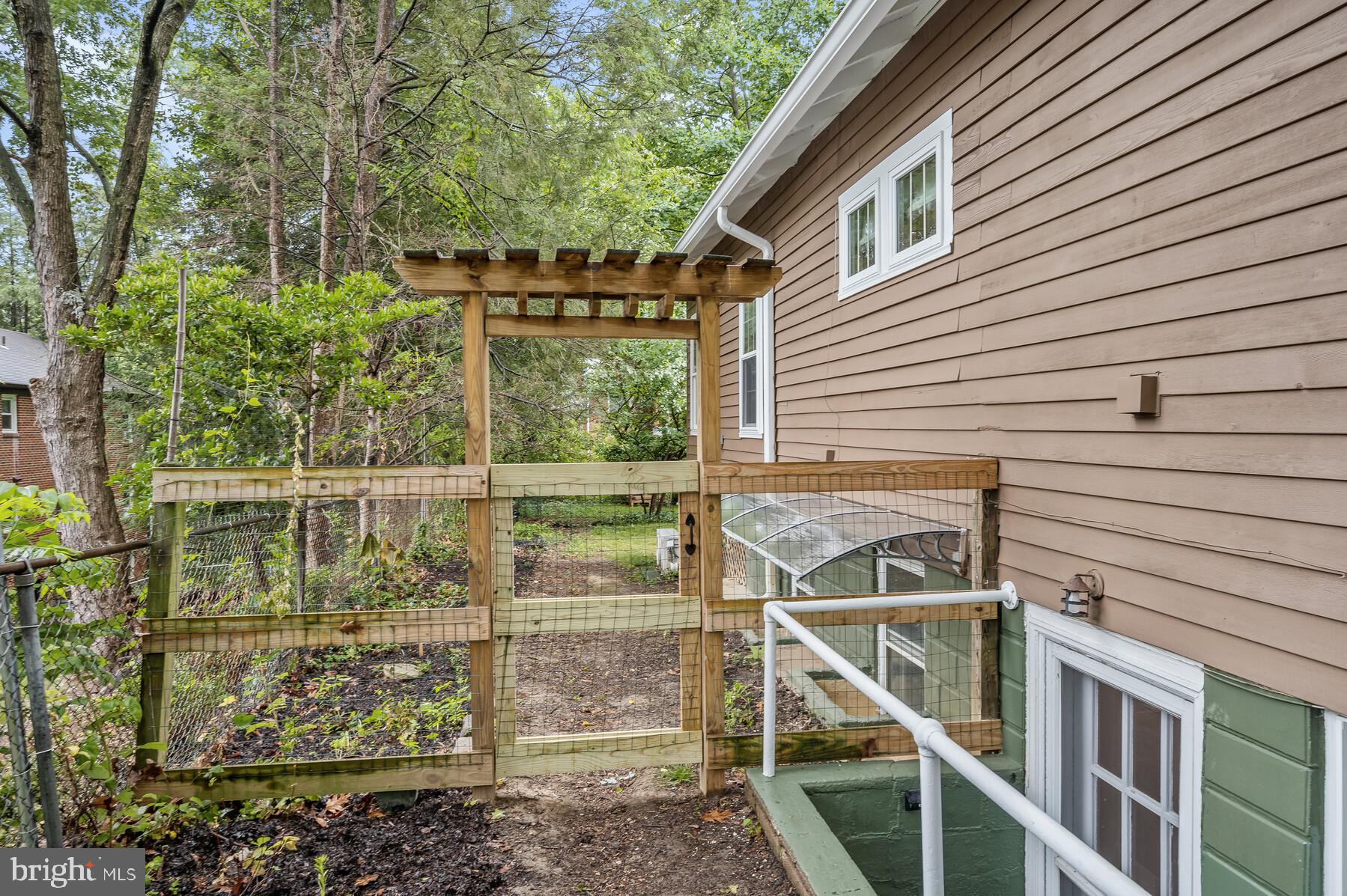 TAKOMA PARK - Residential