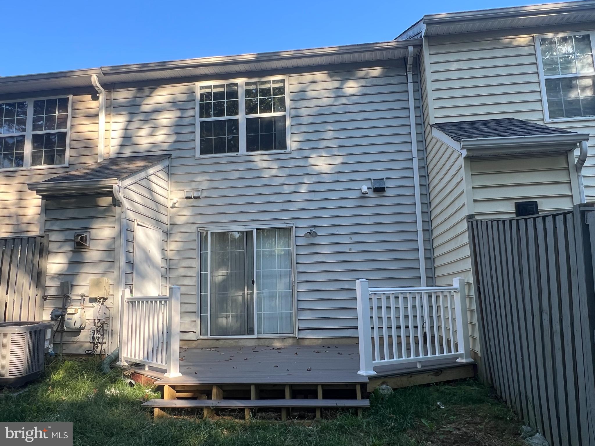 MEADOWS AT WHITE OAK SUB - Residential Lease