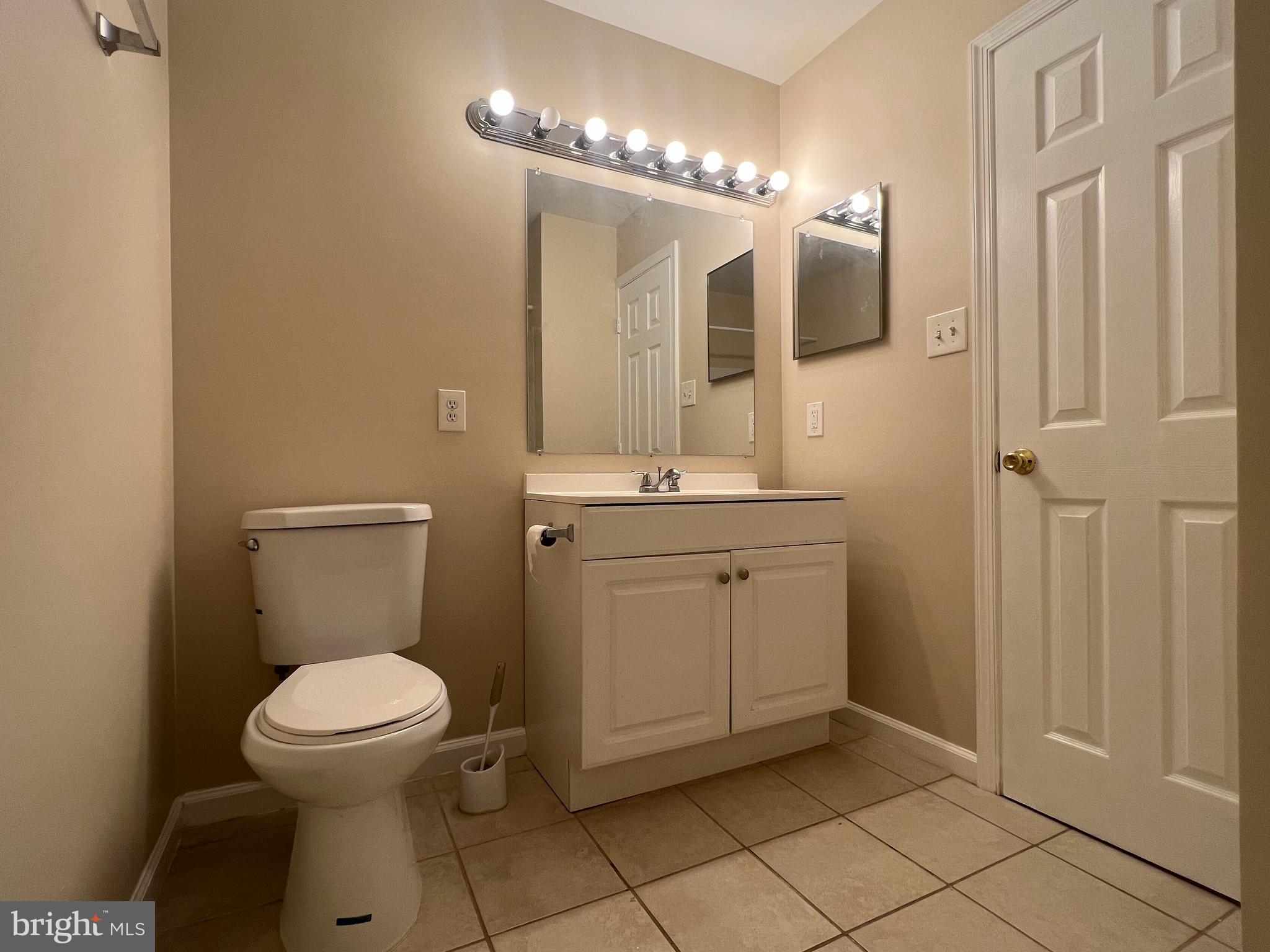 MEADOWS AT WHITE OAK SUB - Residential Lease