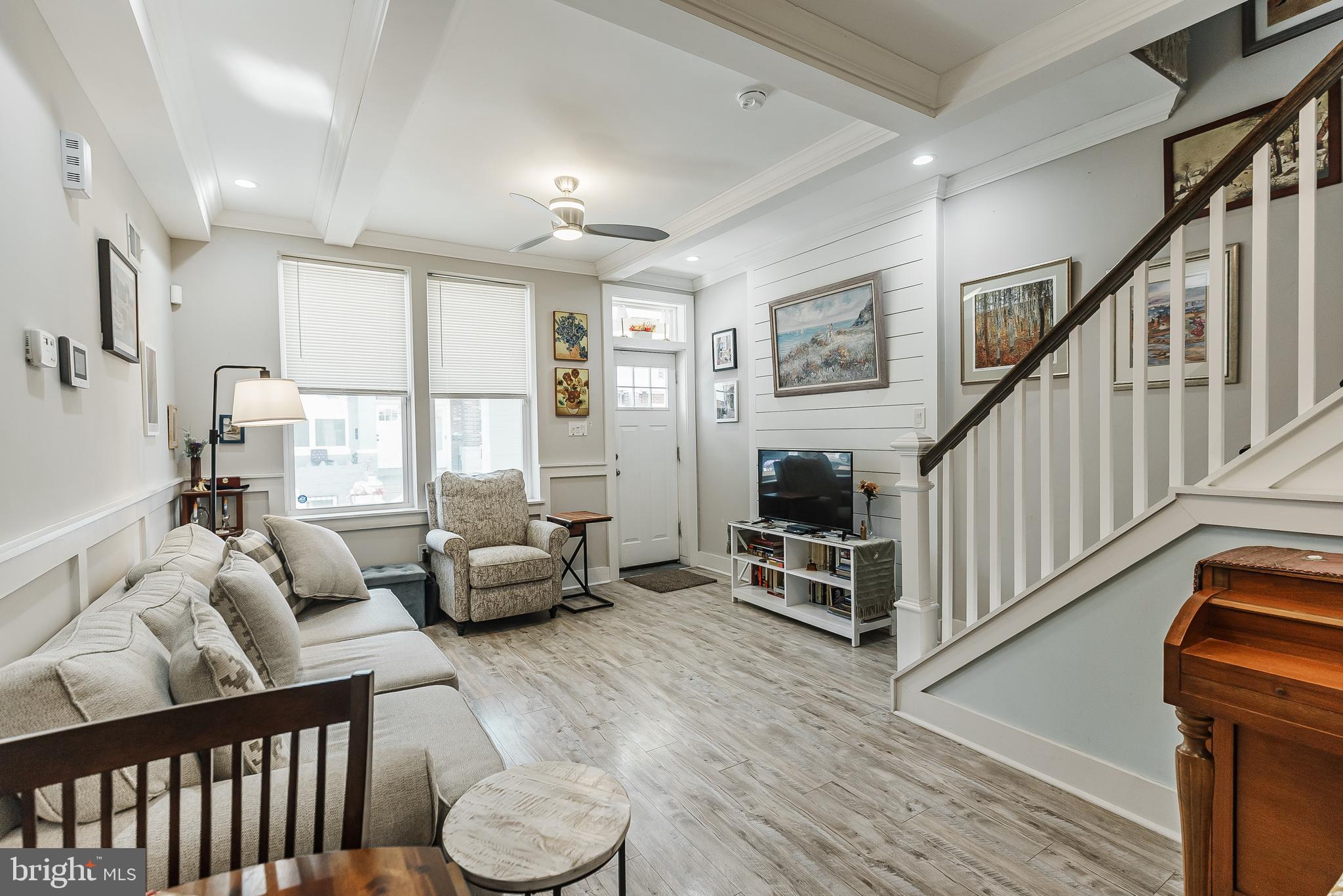 WHITMAN - Residential