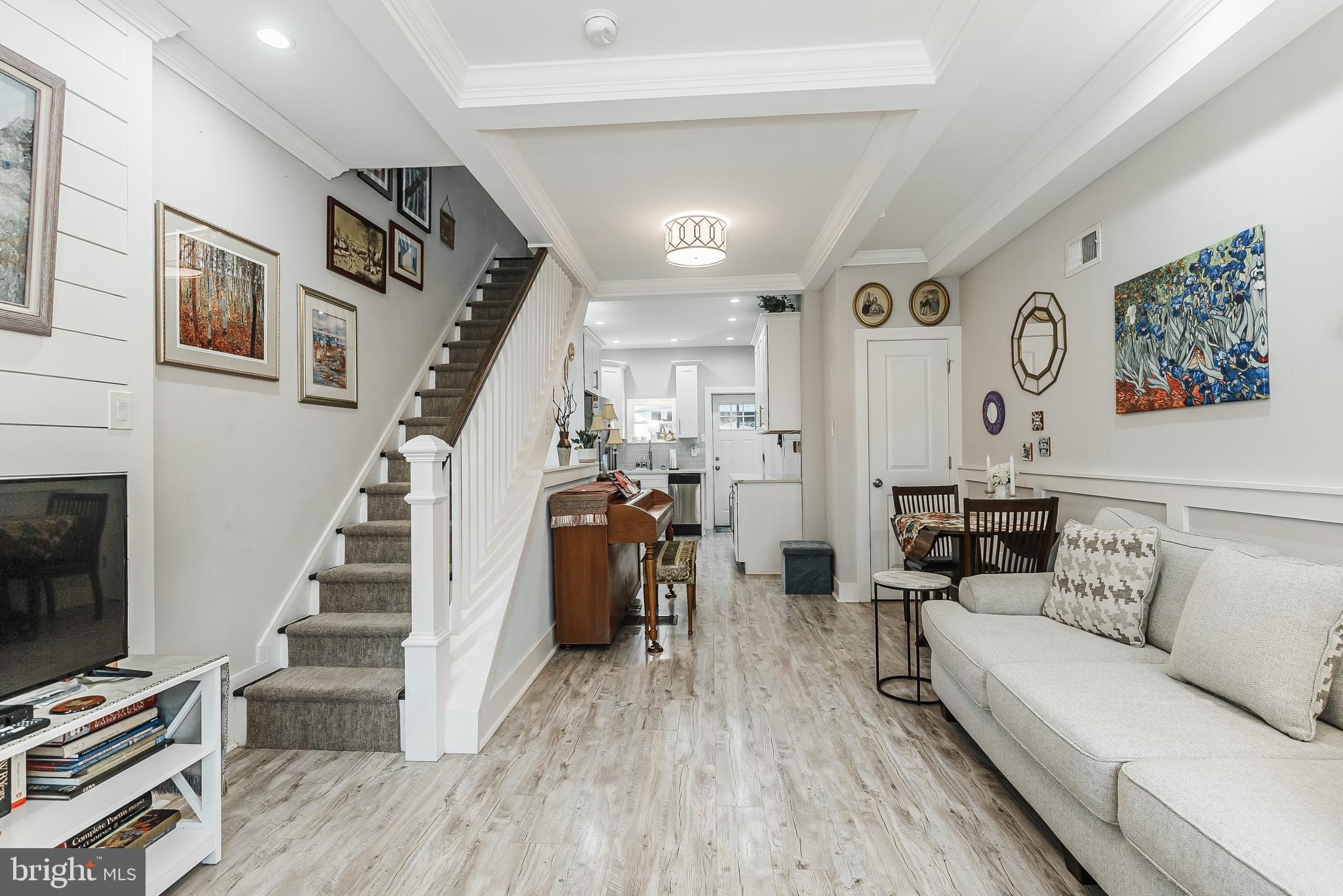 WHITMAN - Residential