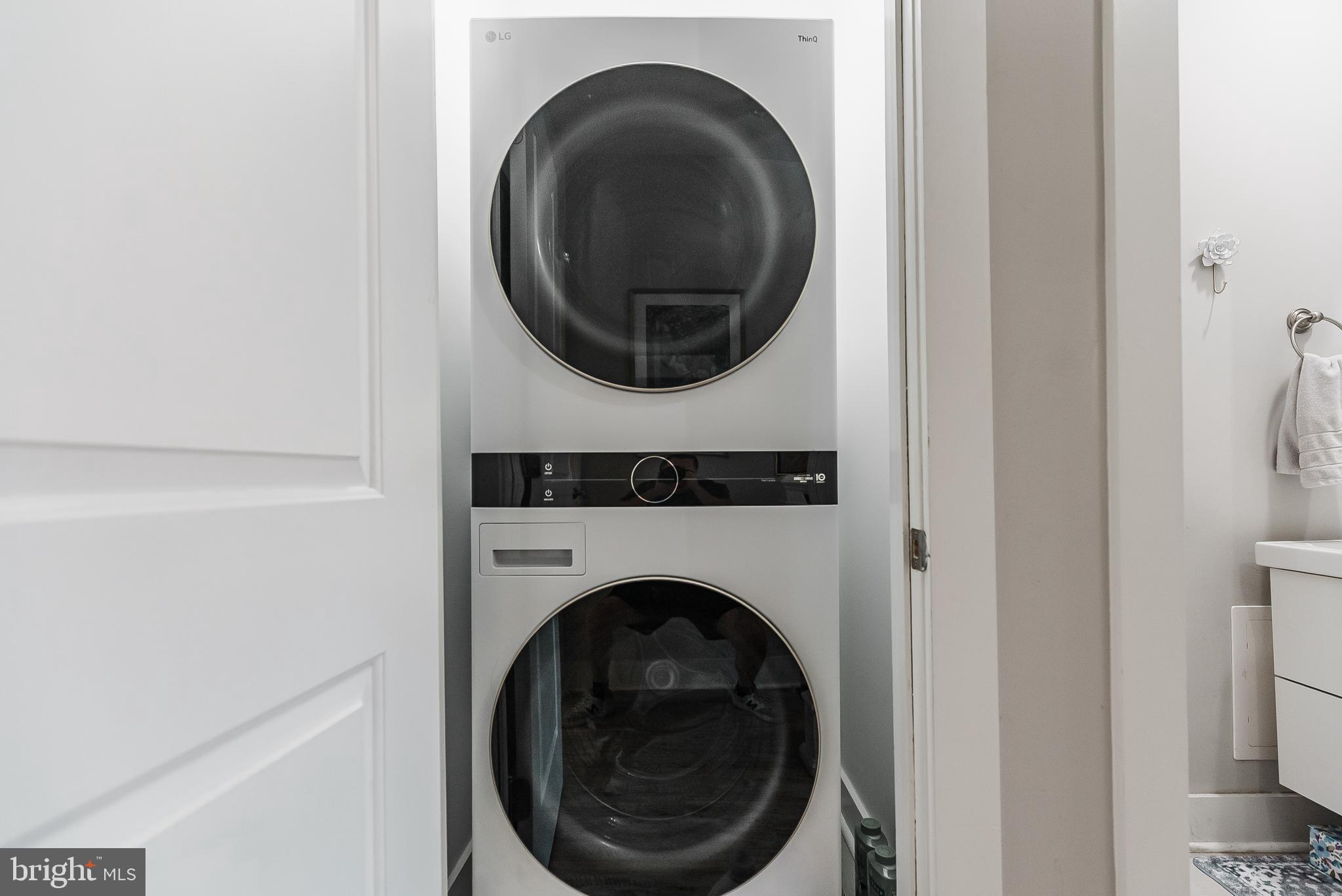 WHITMAN - Residential