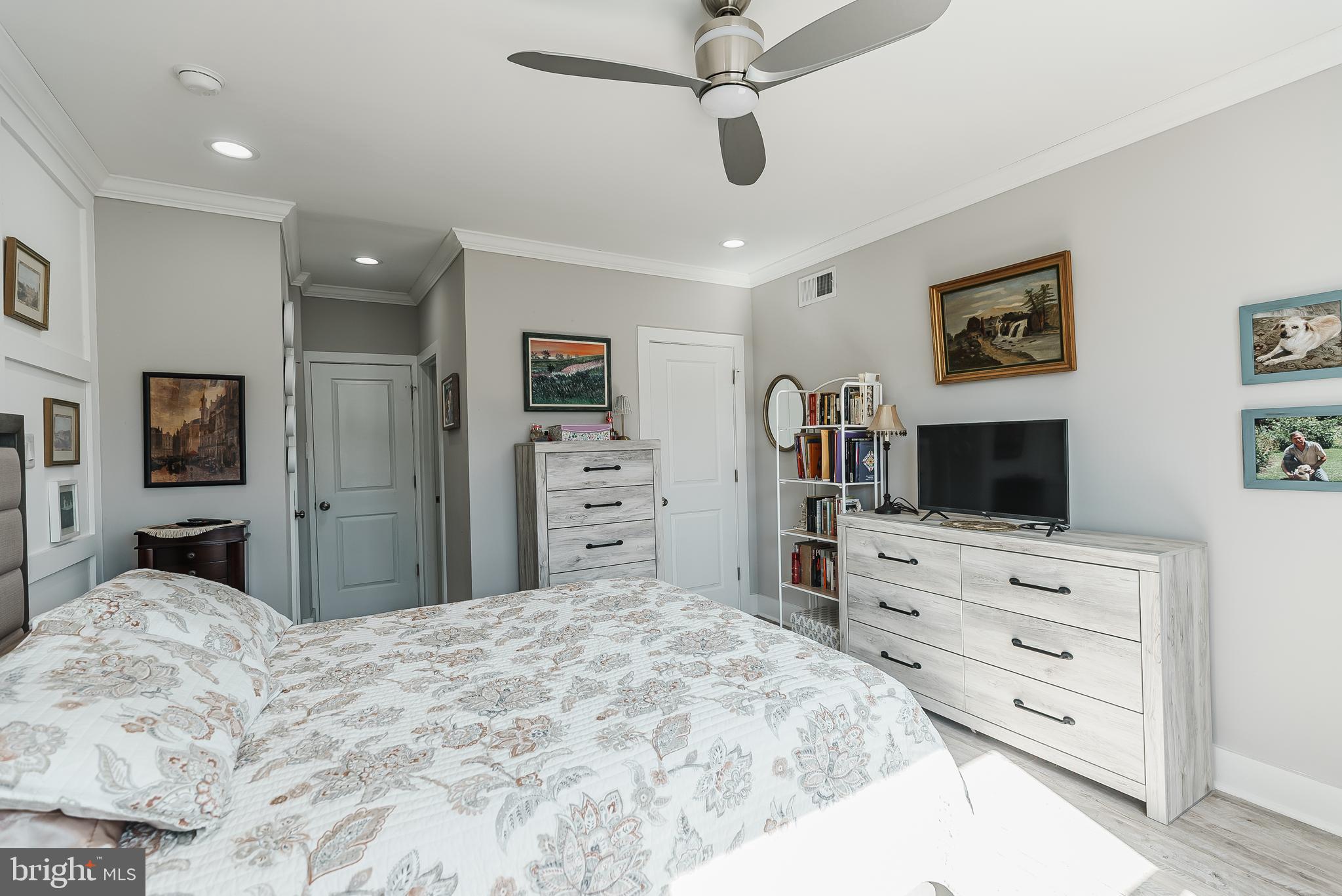 WHITMAN - Residential