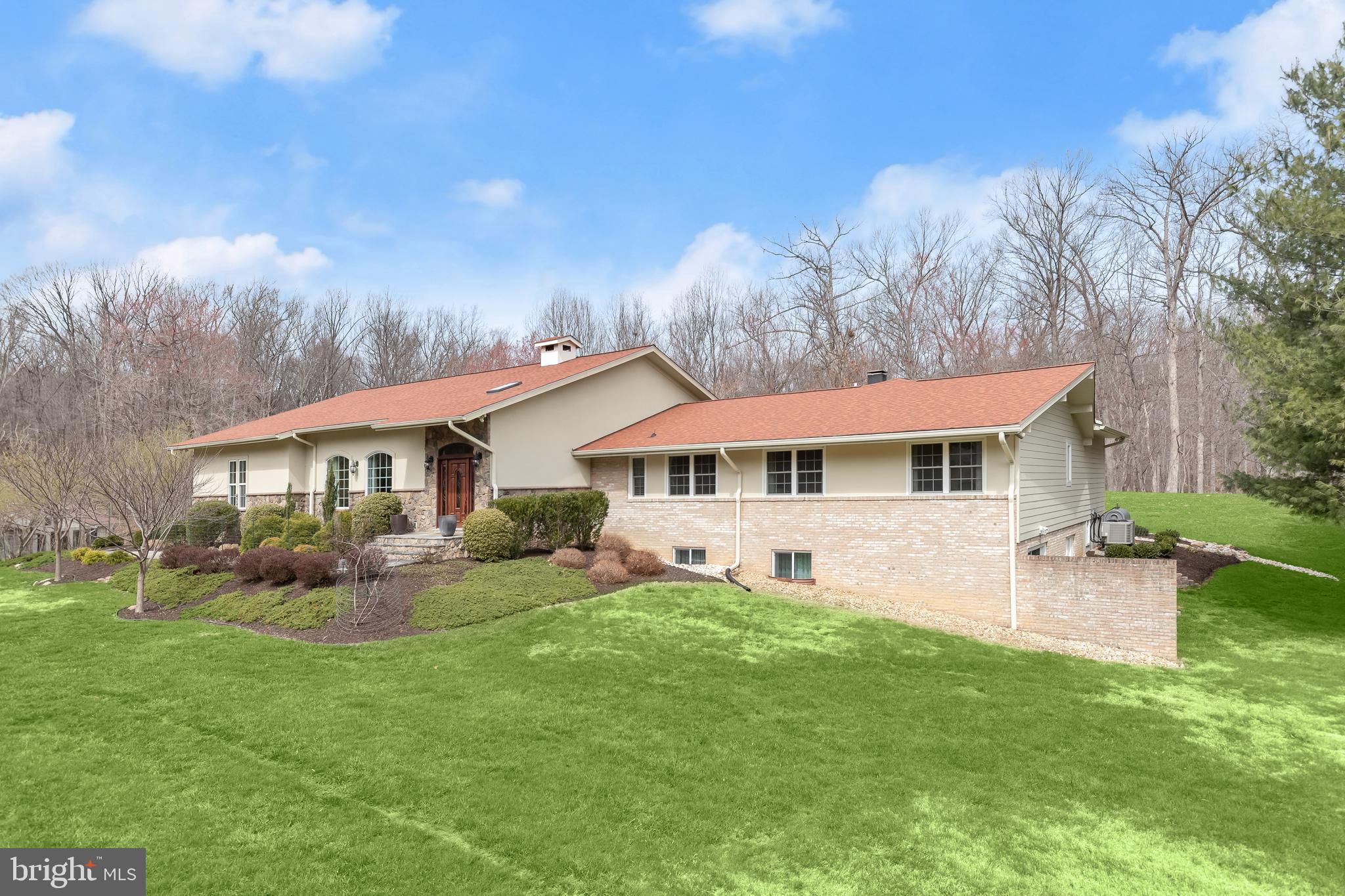 2312 VELVET RIDGE DRIVE