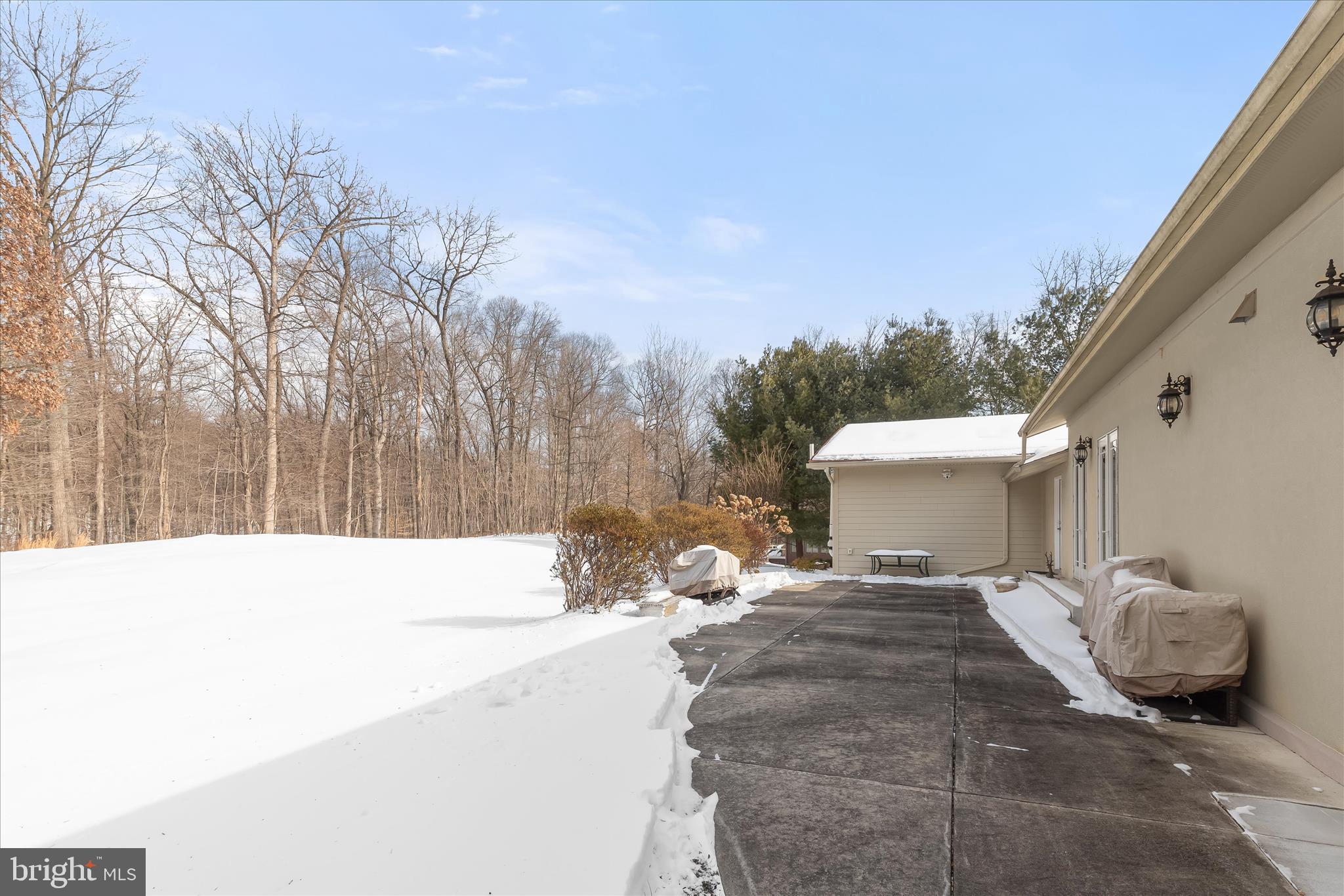 VELVET RIDGE - Residential