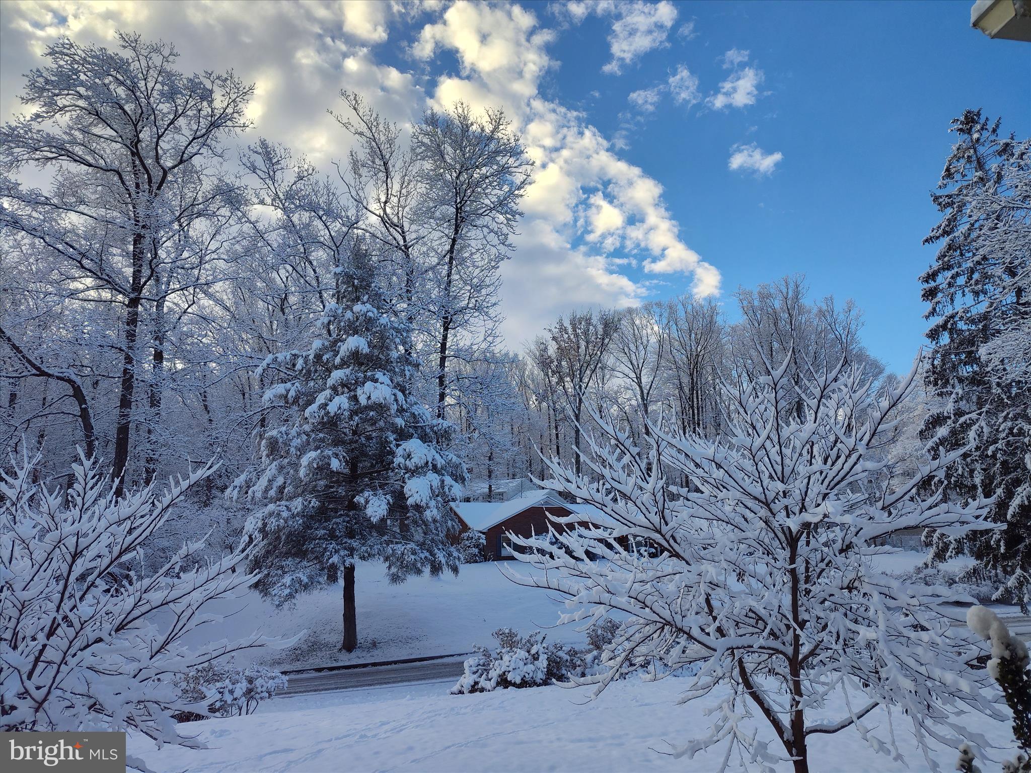 VELVET RIDGE - Residential