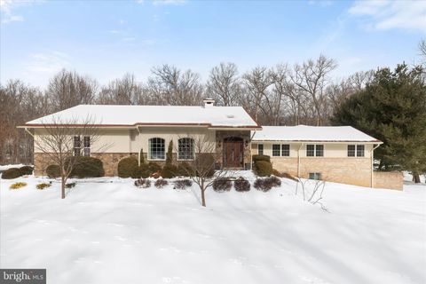 2312 VELVET RIDGE DRIVE OWINGS MILLS MD 21117