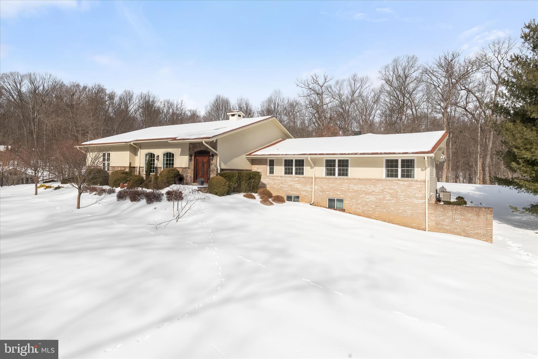 2312 VELVET RIDGE DRIVE