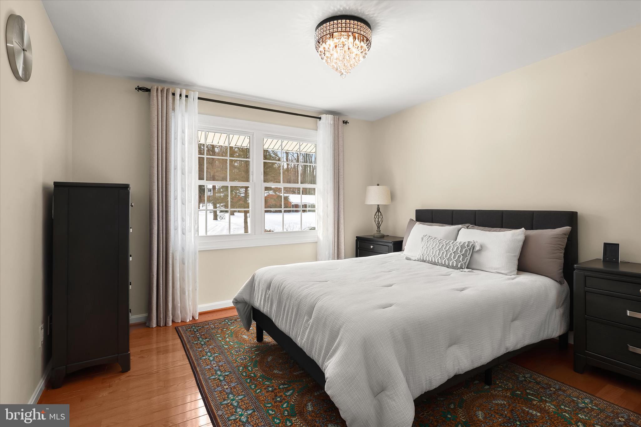 VELVET RIDGE - Residential