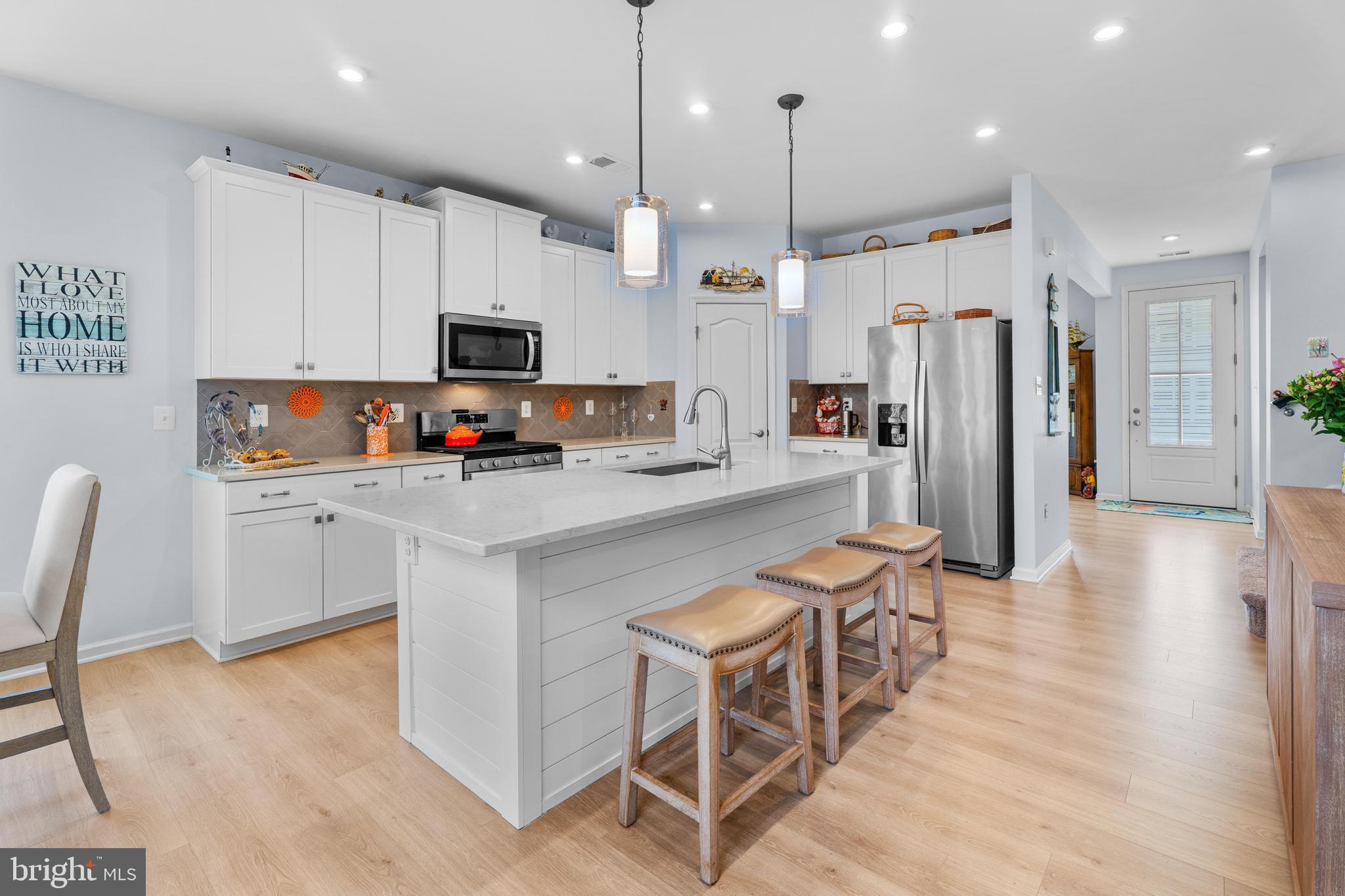 BISHOPS LANDING - Residential