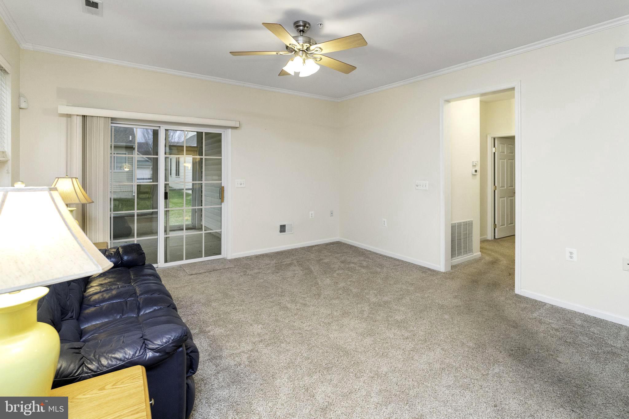 HERITAGE CR ESTS - Residential