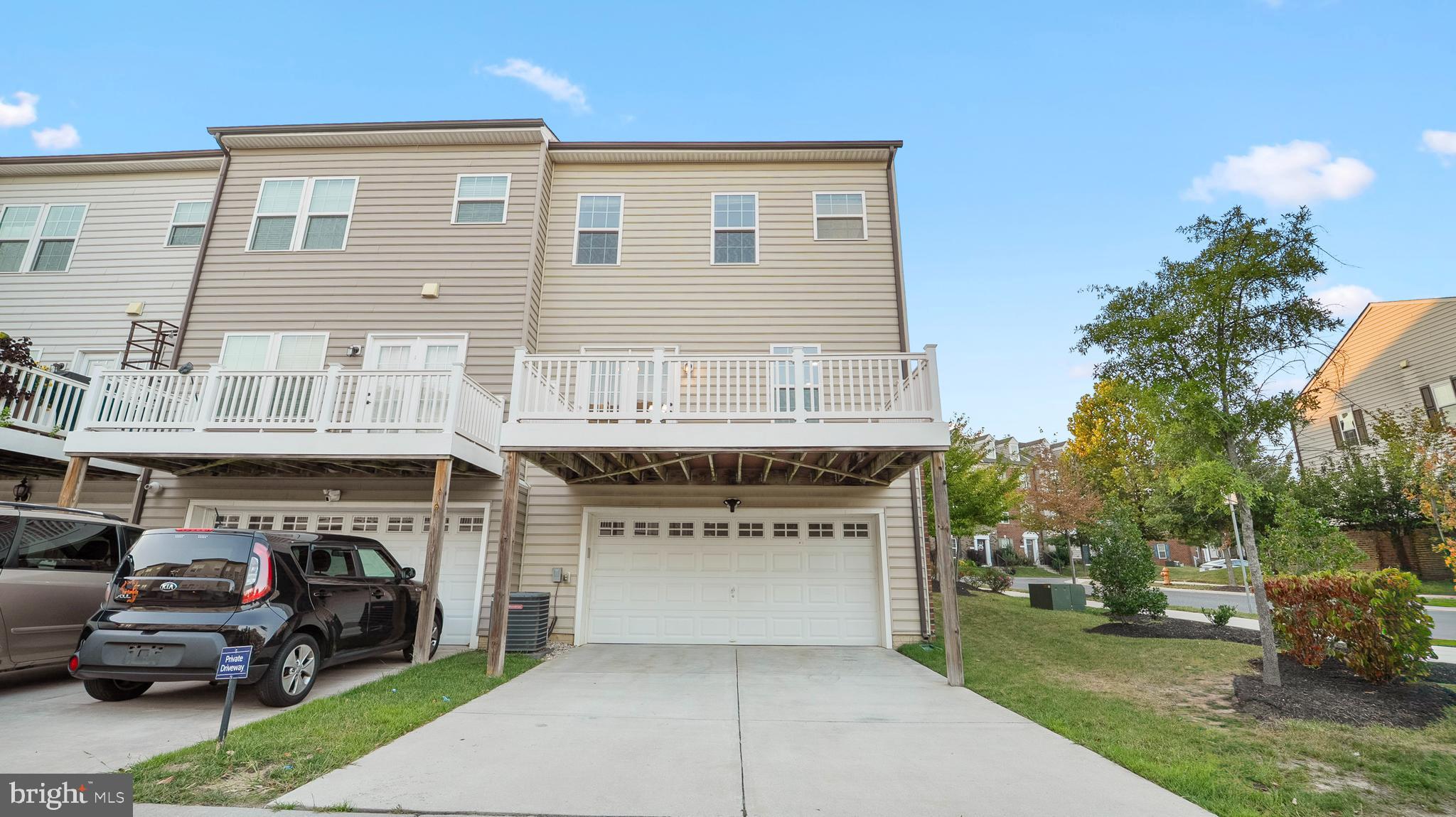 BALLARD GREEN - Residential