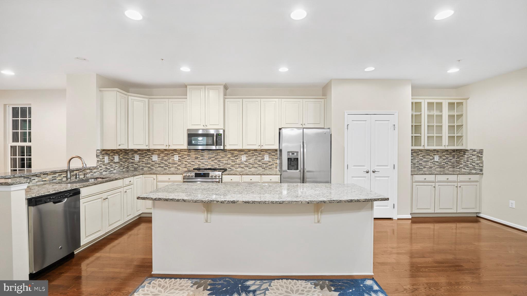 BALLARD GREEN - Residential