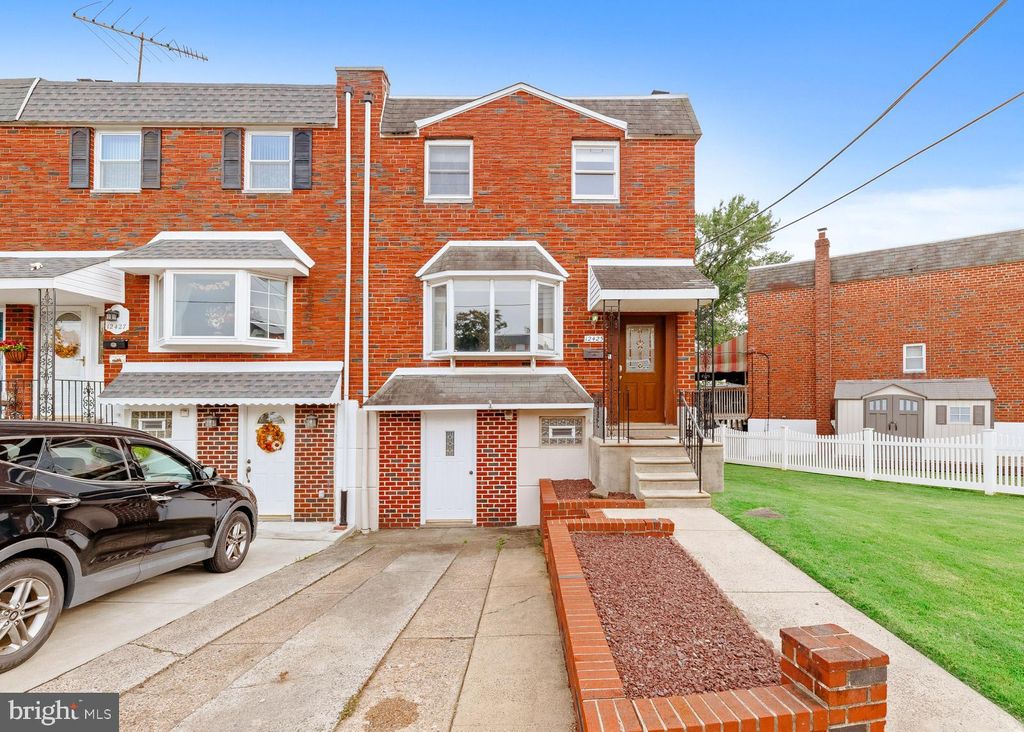 Photo of 12425 Wyndom Road, PHILADELPHIA, PA 19154 (MLS # PAPH2541582)