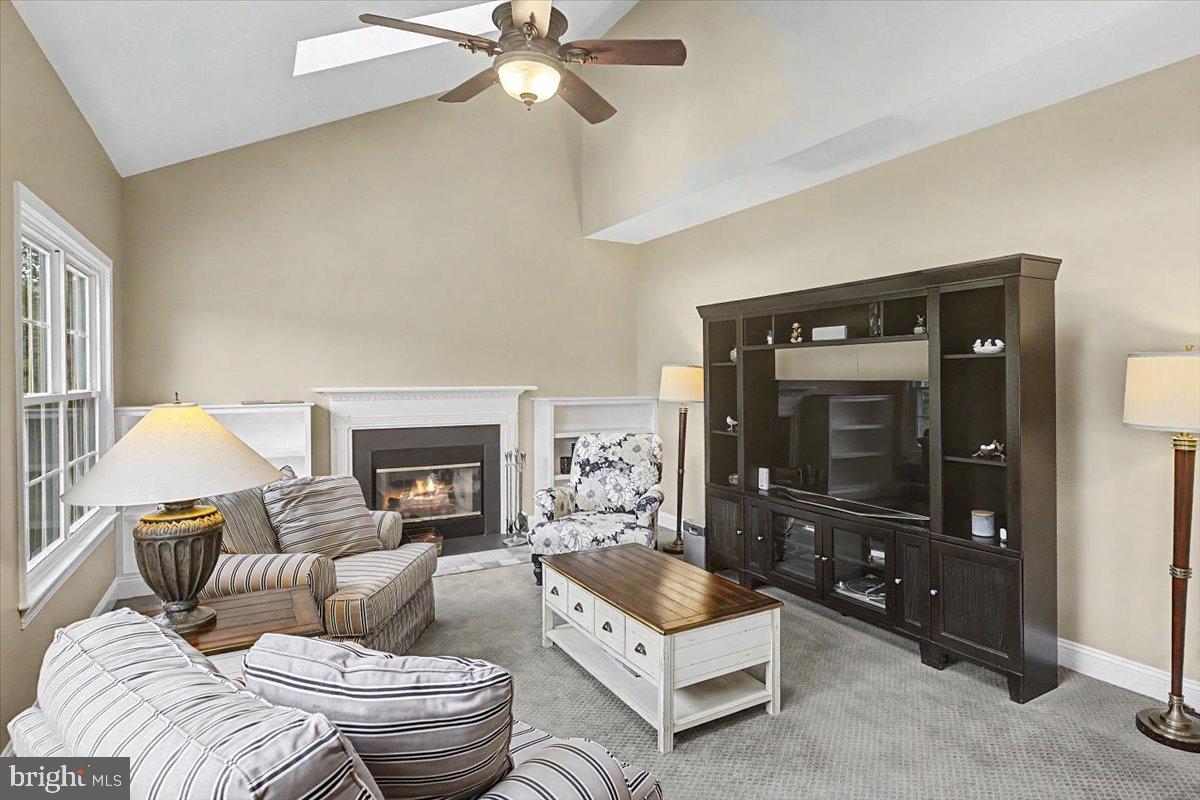 DOYLESTOWN RIDGE - Residential