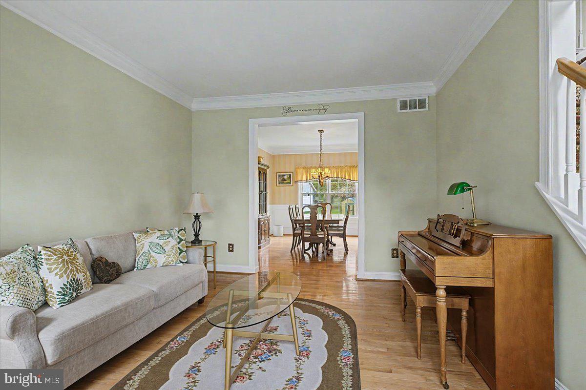 DOYLESTOWN RIDGE - Residential