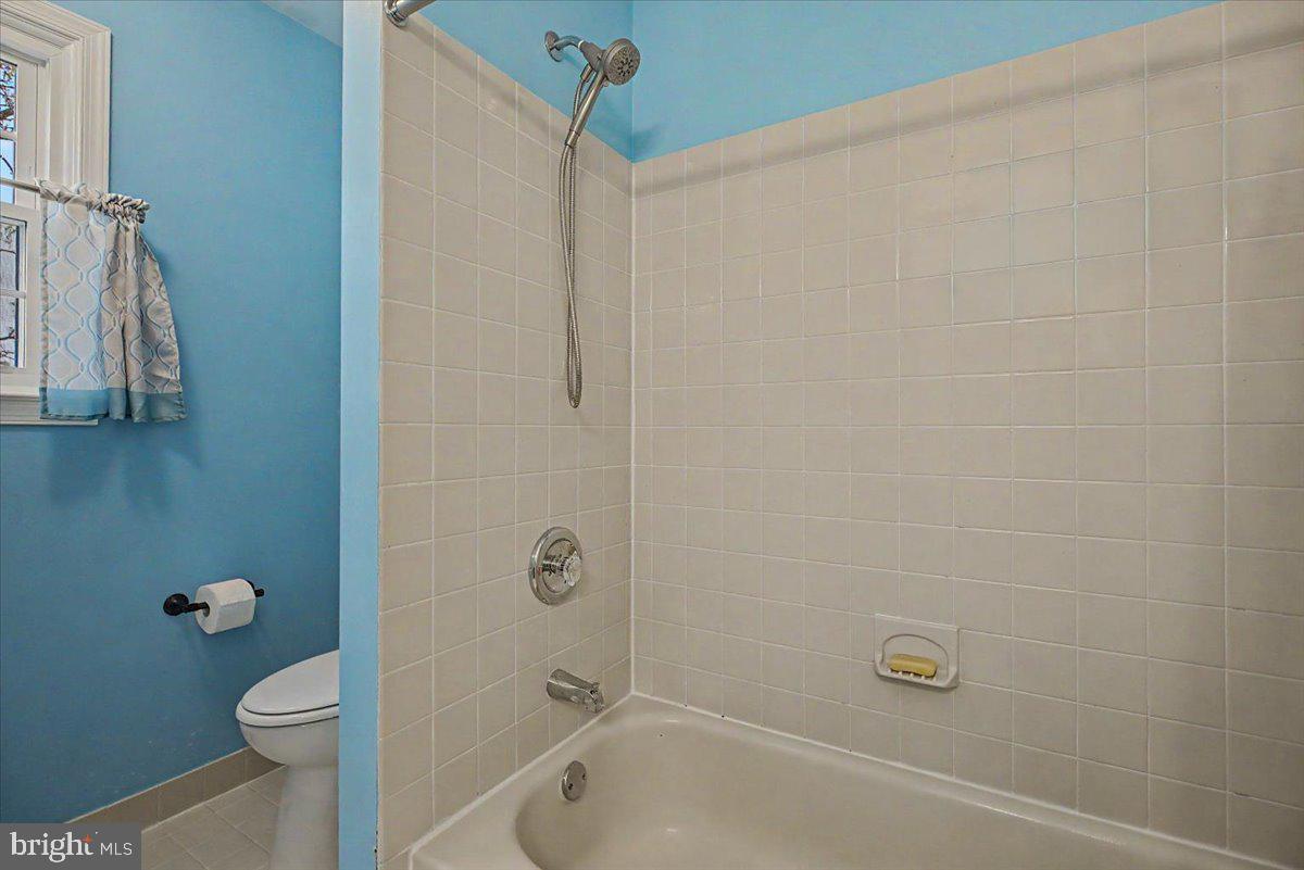 DOYLESTOWN RIDGE - Residential