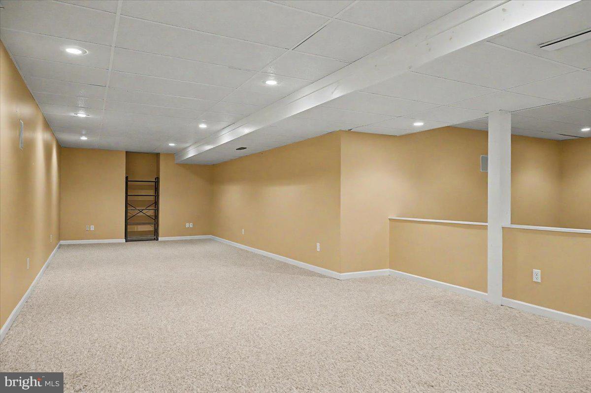 DOYLESTOWN RIDGE - Residential