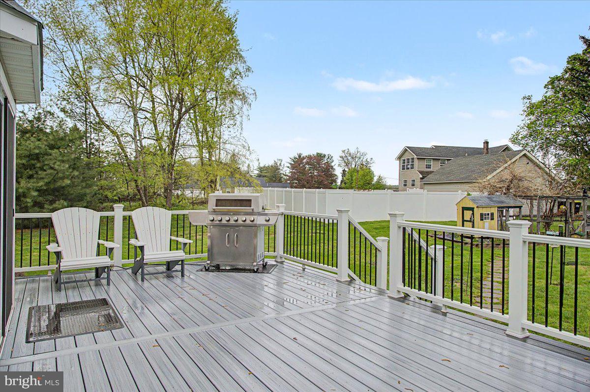 DOYLESTOWN RIDGE - Residential