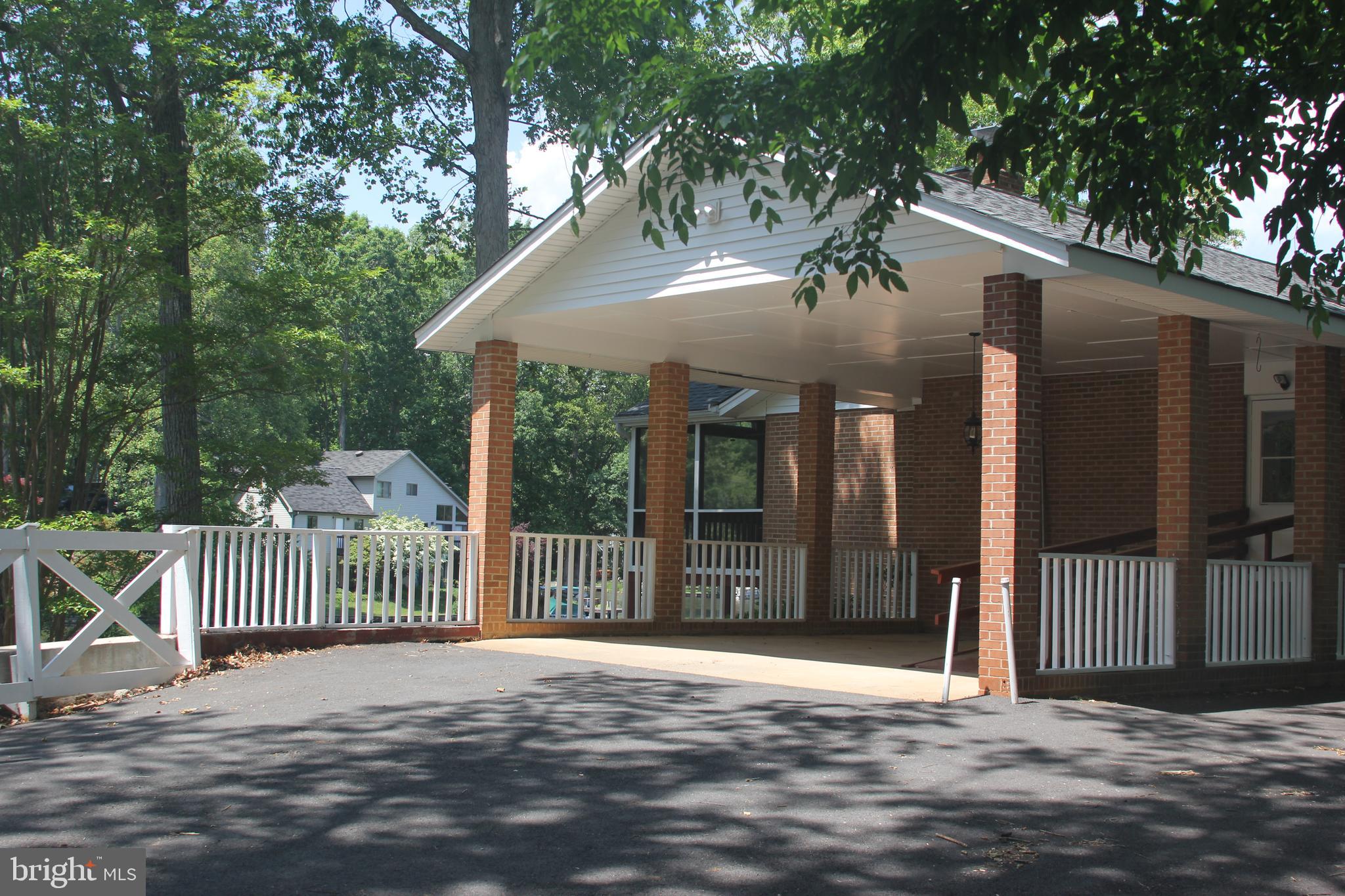 216 WILDERNESS LANE