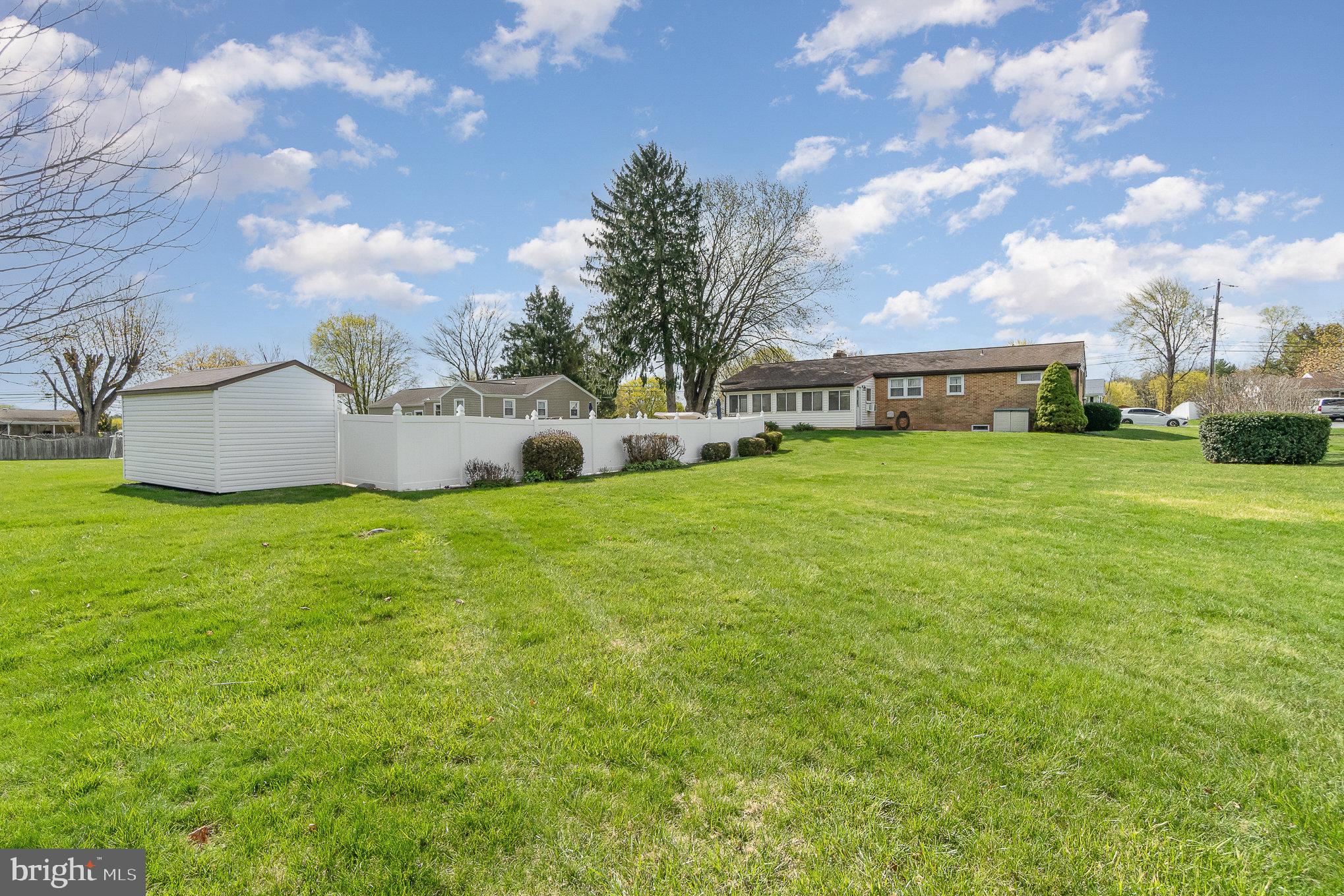 GREENOLL GARDEN - Residential