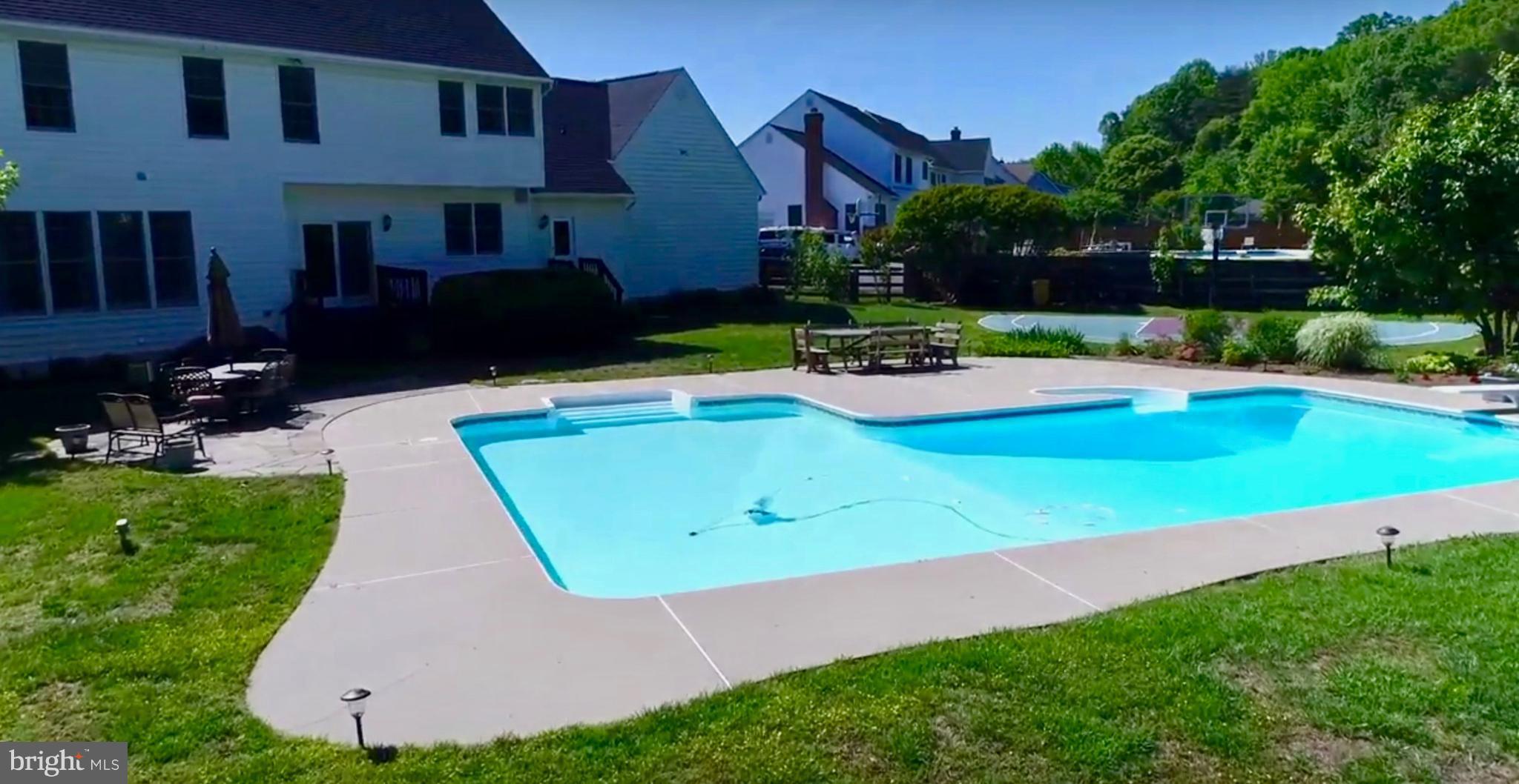 CAMBRIA - Residential