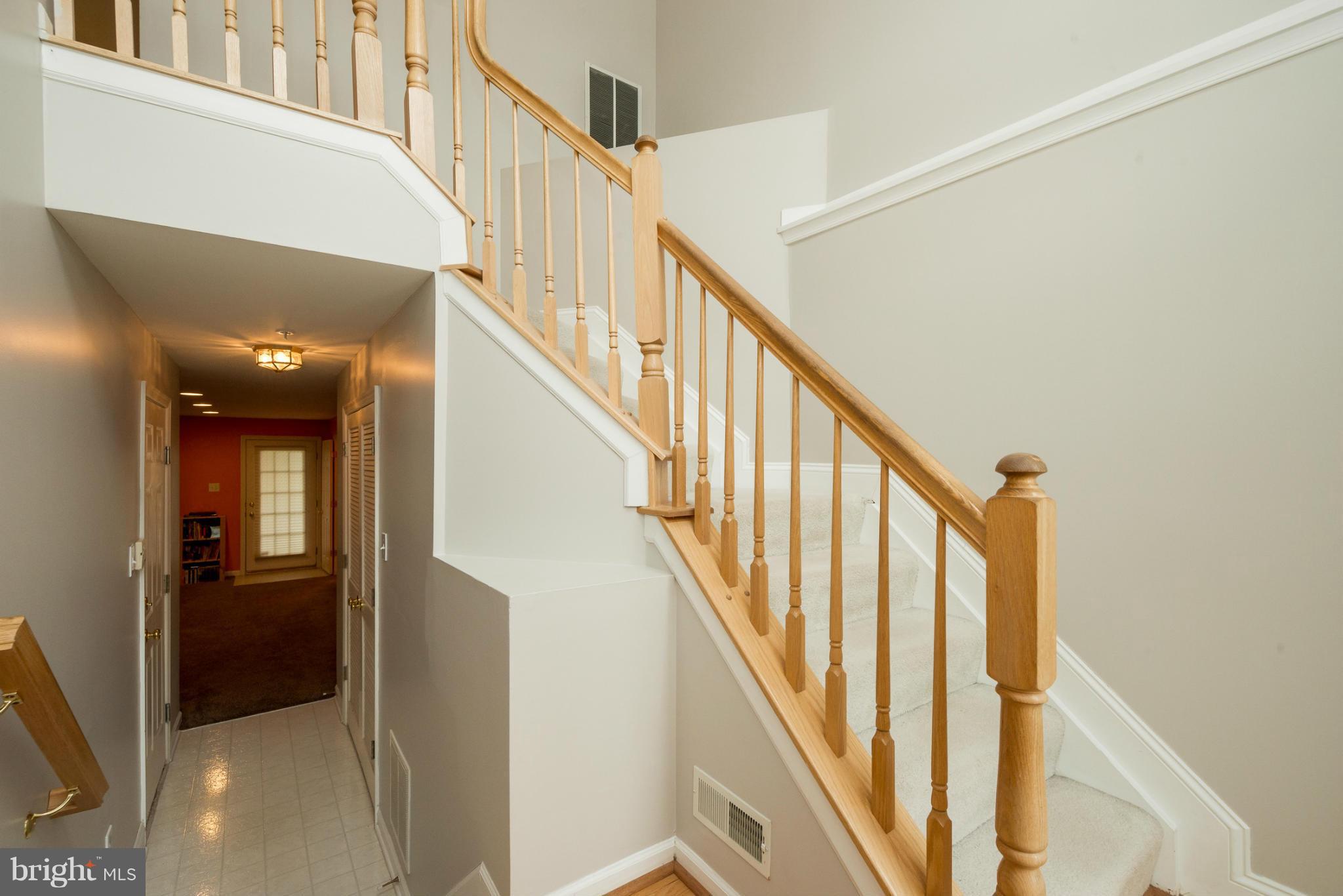 HOLLIFIELD STATION - Residential