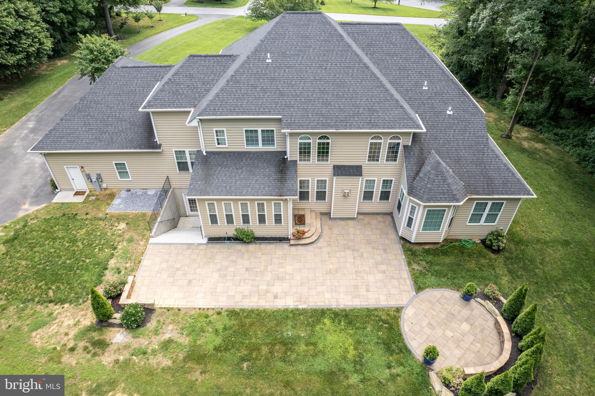 BROOKSHIRE - Residential