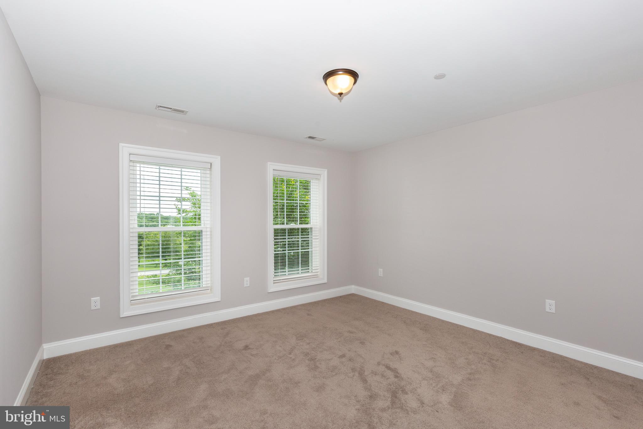 BROOKSHIRE - Residential