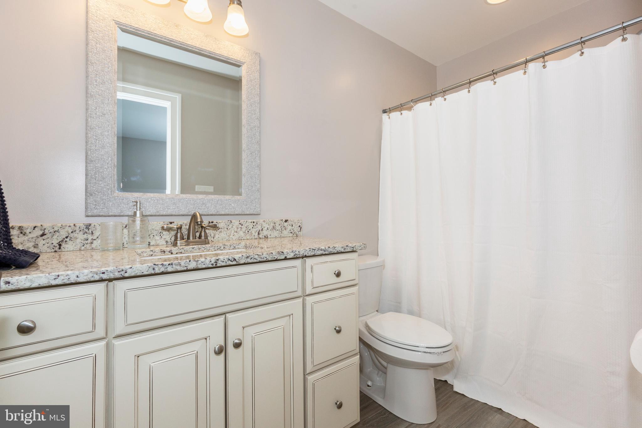 BROOKSHIRE - Residential