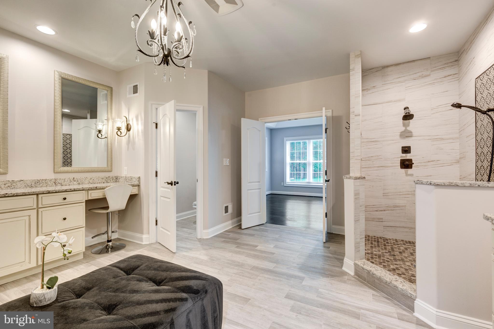 BROOKSHIRE - Residential