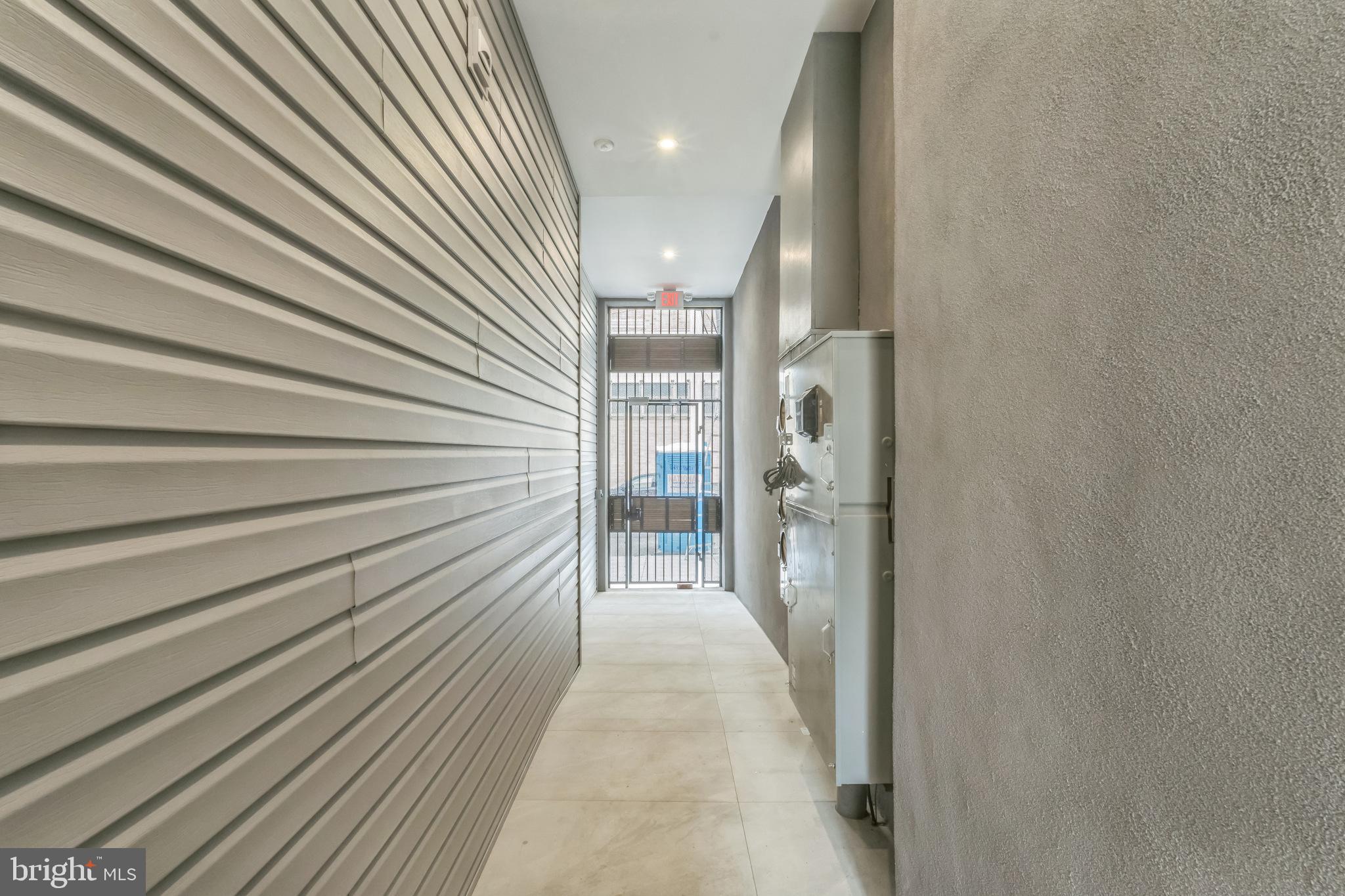 FAIRMOUNT - Residential Lease