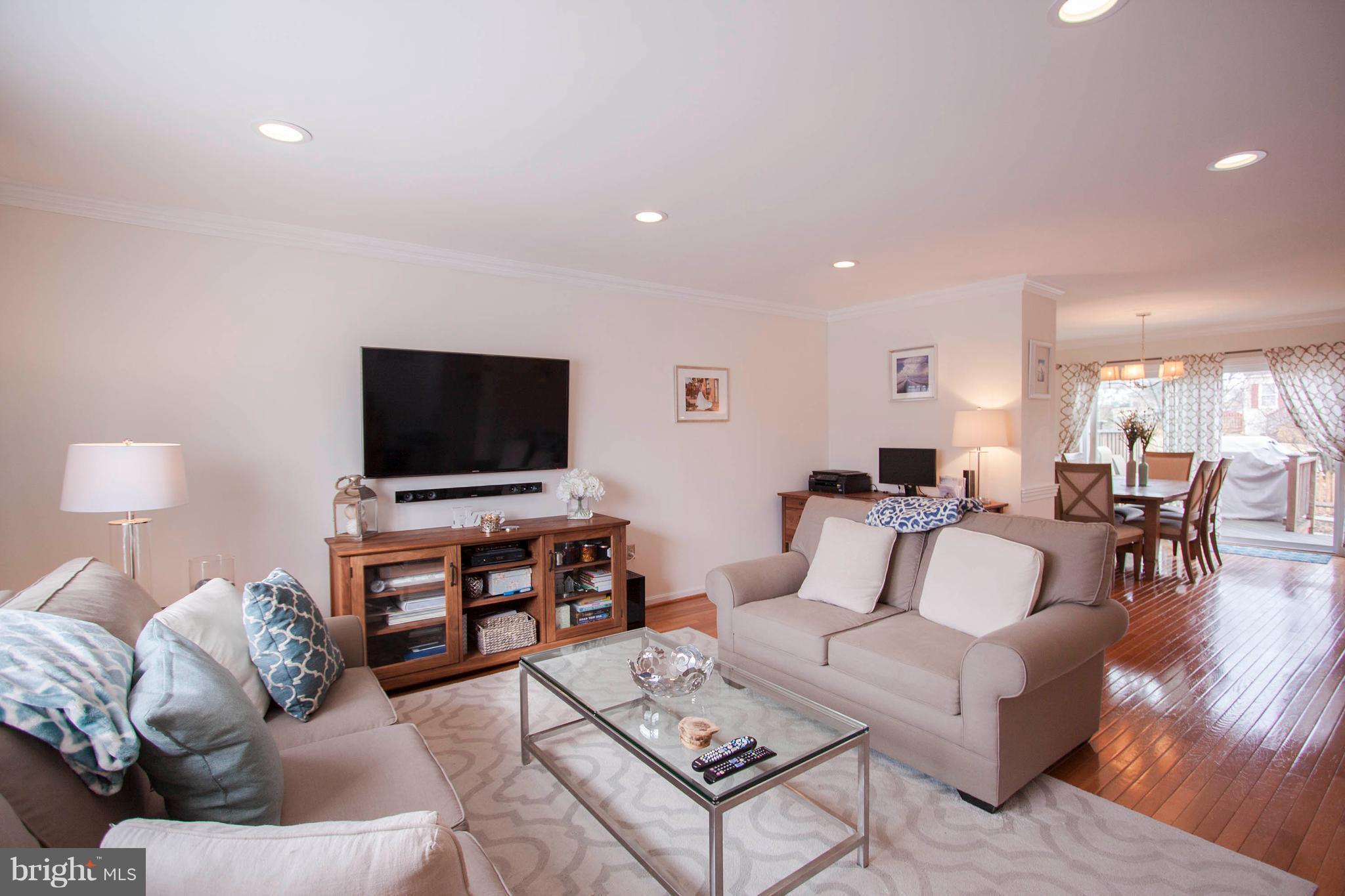 HINES ESTATES - Residential