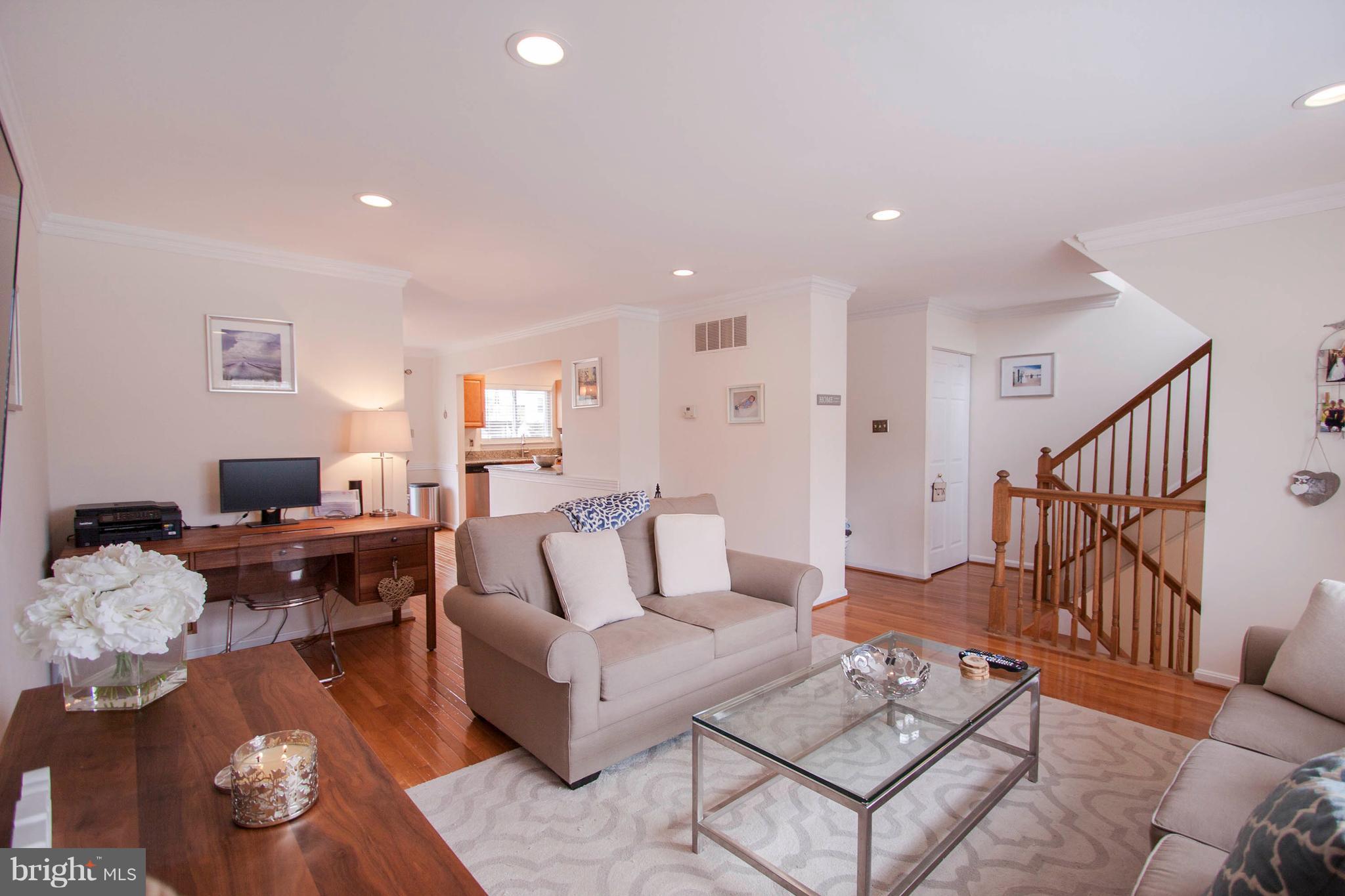 HINES ESTATES - Residential