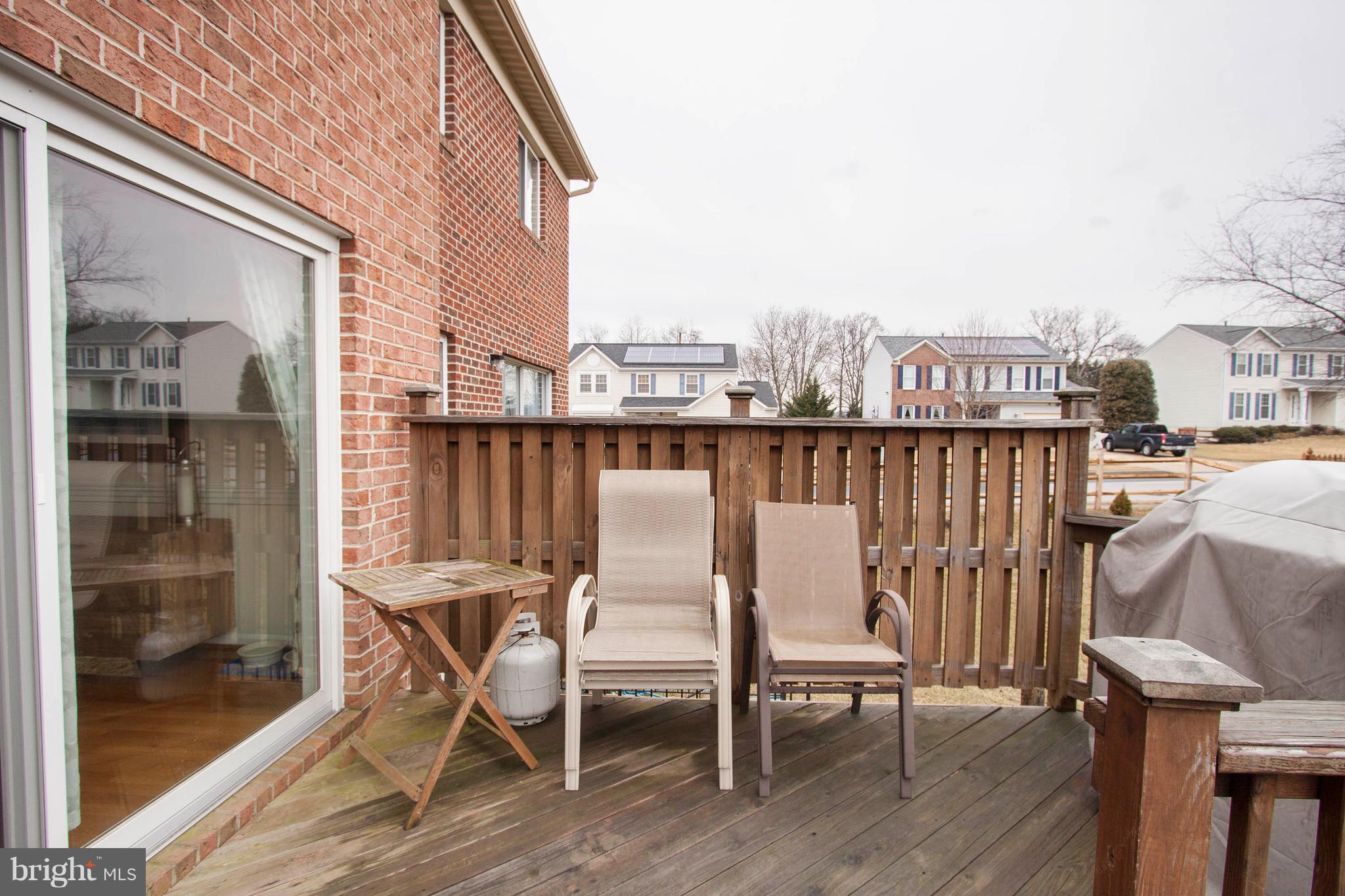 HINES ESTATES - Residential