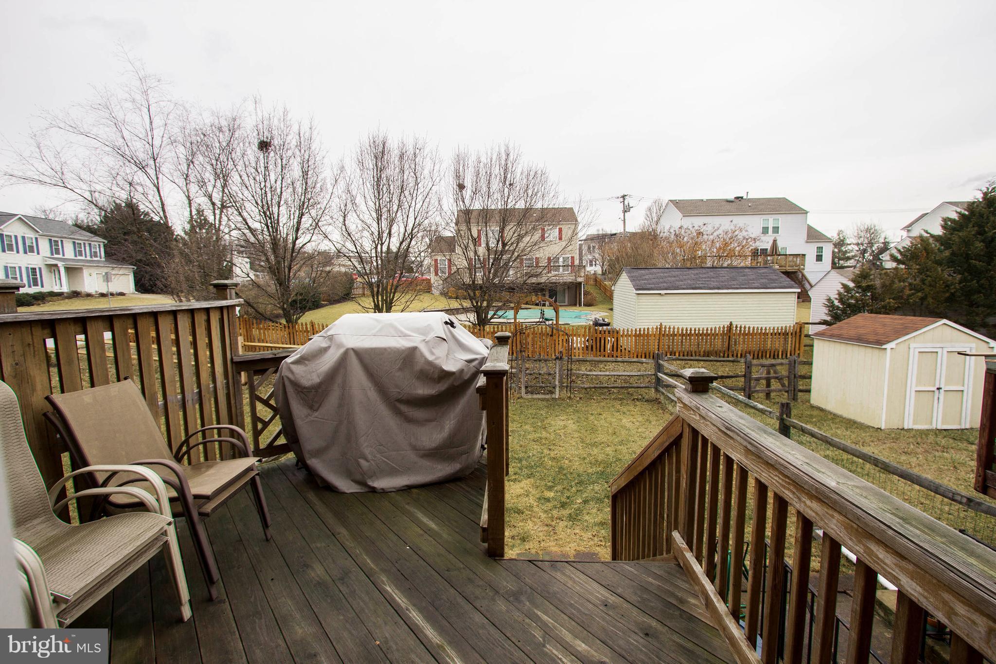 HINES ESTATES - Residential