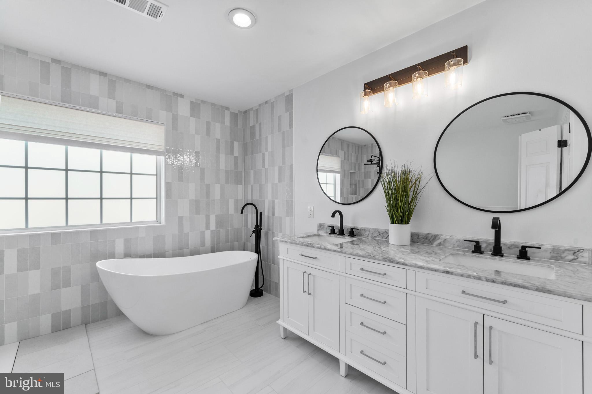 FRANK TIPPETT ESTATES CHELTENHAM - Residential