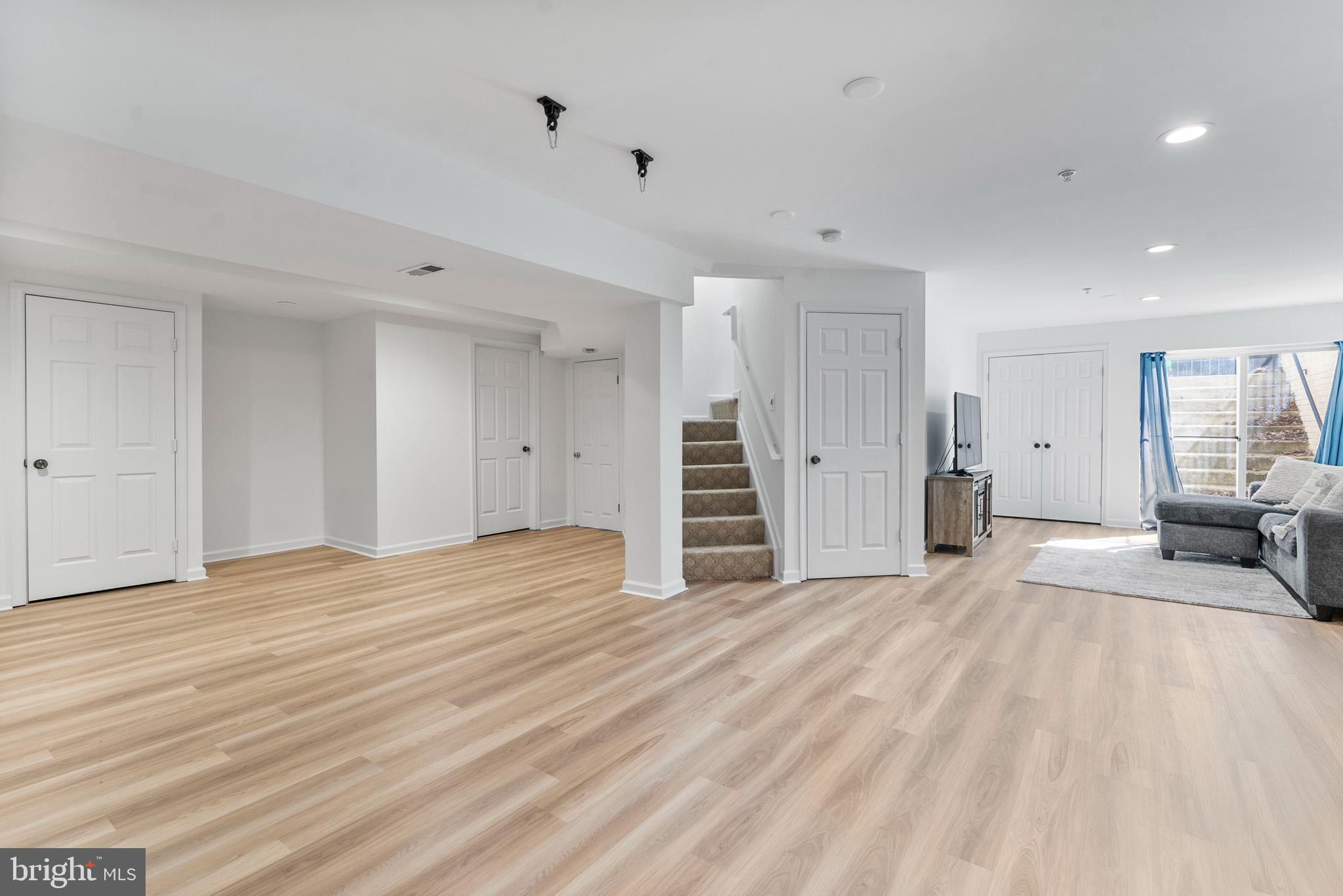 FRANK TIPPETT ESTATES CHELTENHAM - Residential