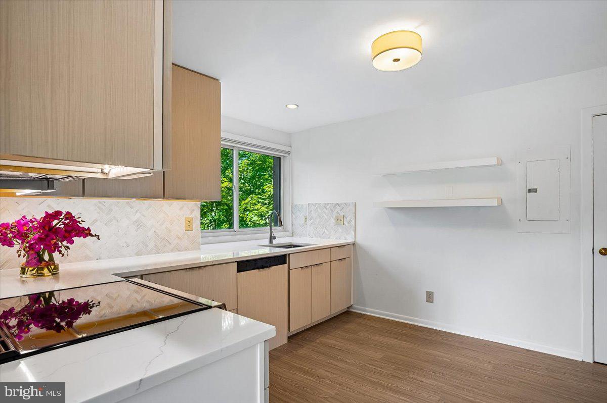 8 SPA CREEK LANDING 8A2