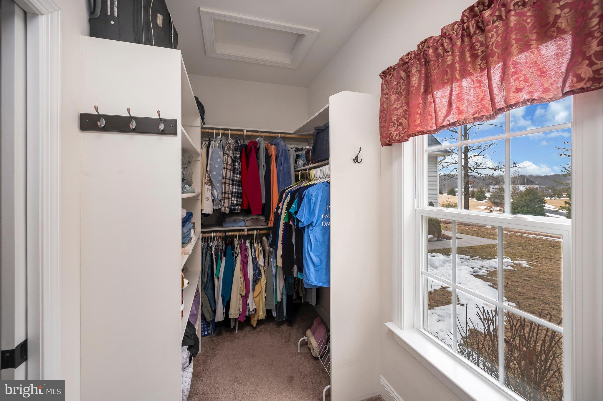 WALKERS BRANCH ESTATES - Residential