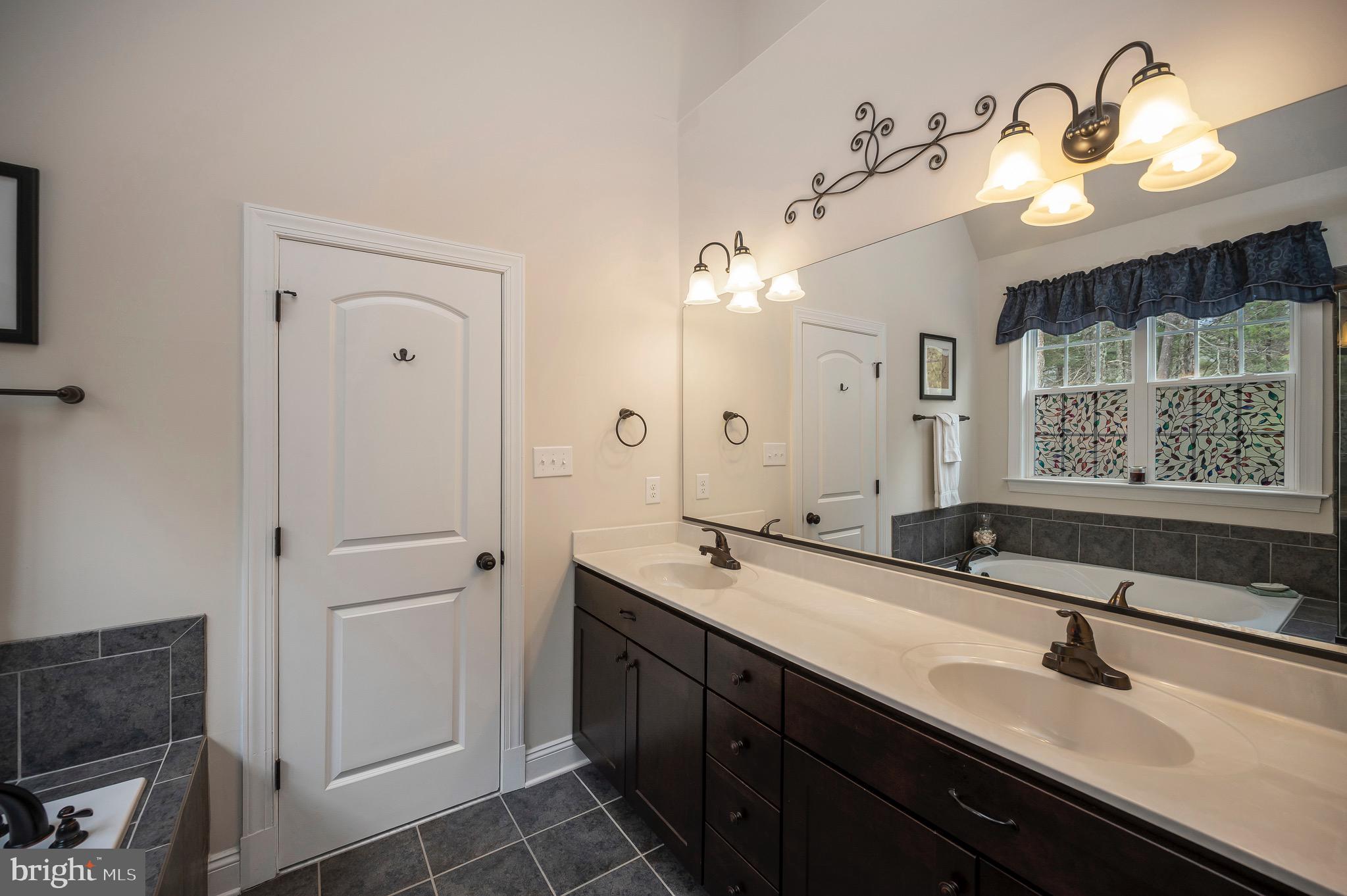 WALKERS BRANCH ESTATES - Residential