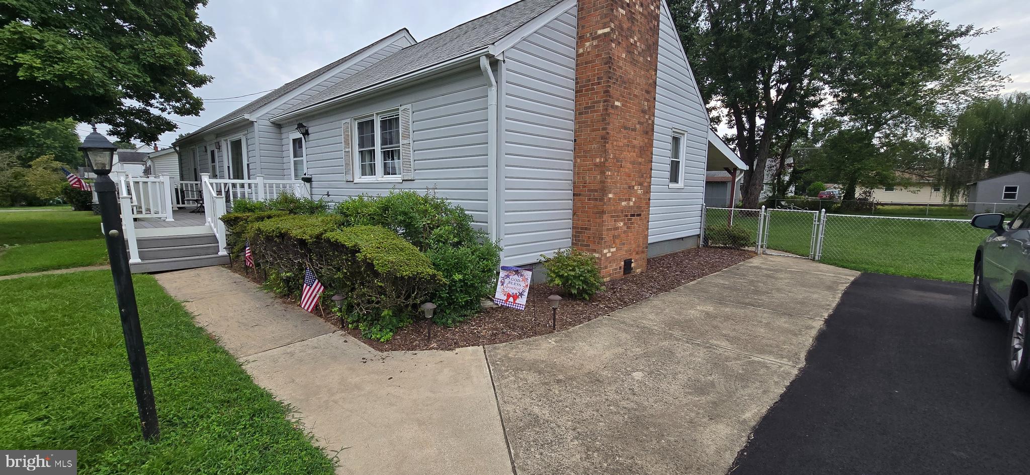 205 HAMILTON STREET
