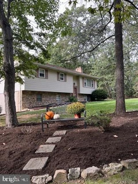 Photo of 1022 Elwood Street, NARVON, PA 17555 (MLS # PALA2077746)