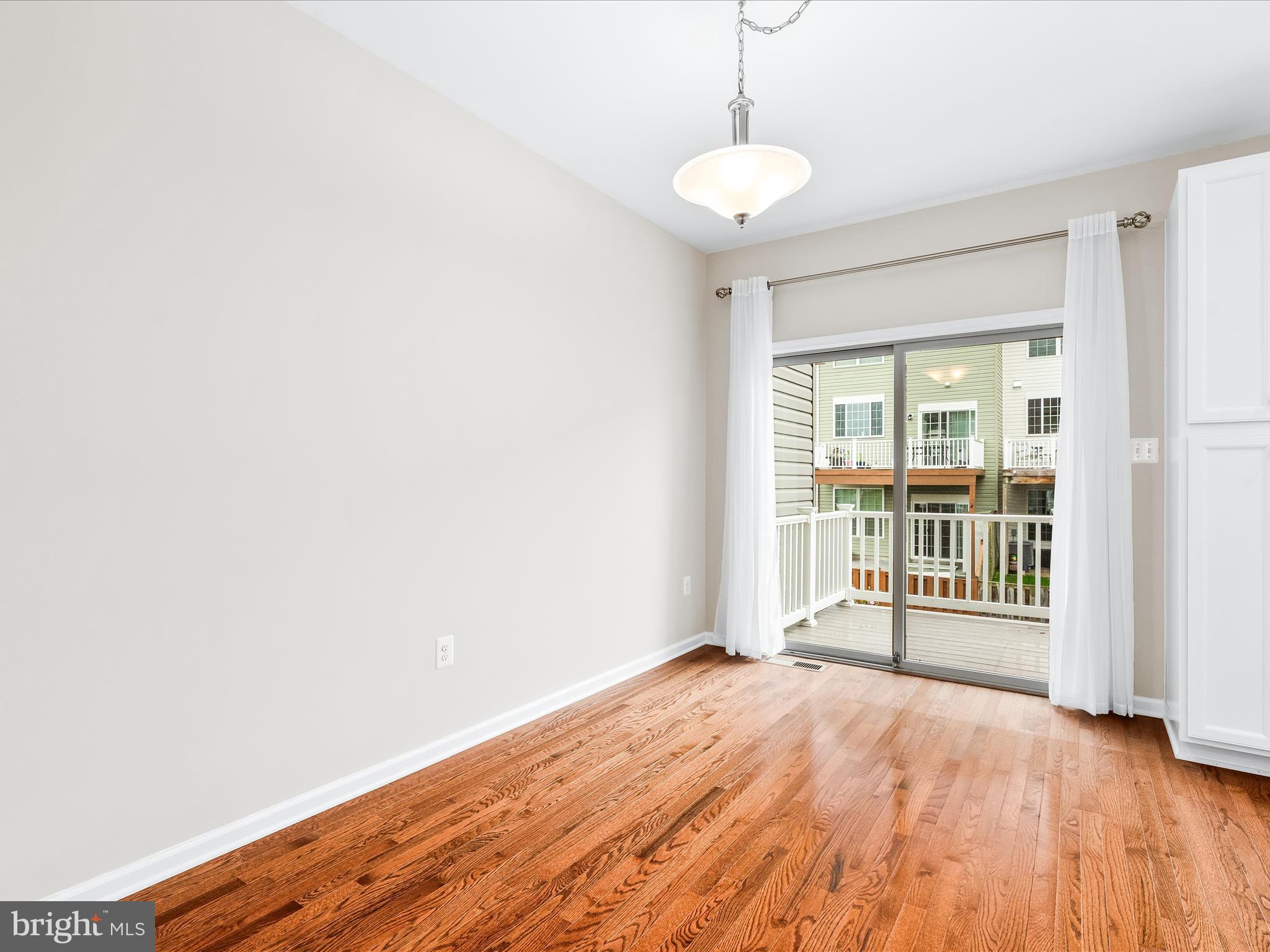 TALLYN RIDGE - Residential