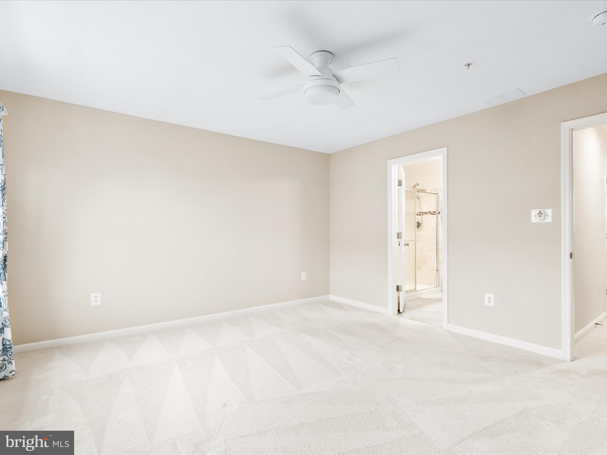 TALLYN RIDGE - Residential